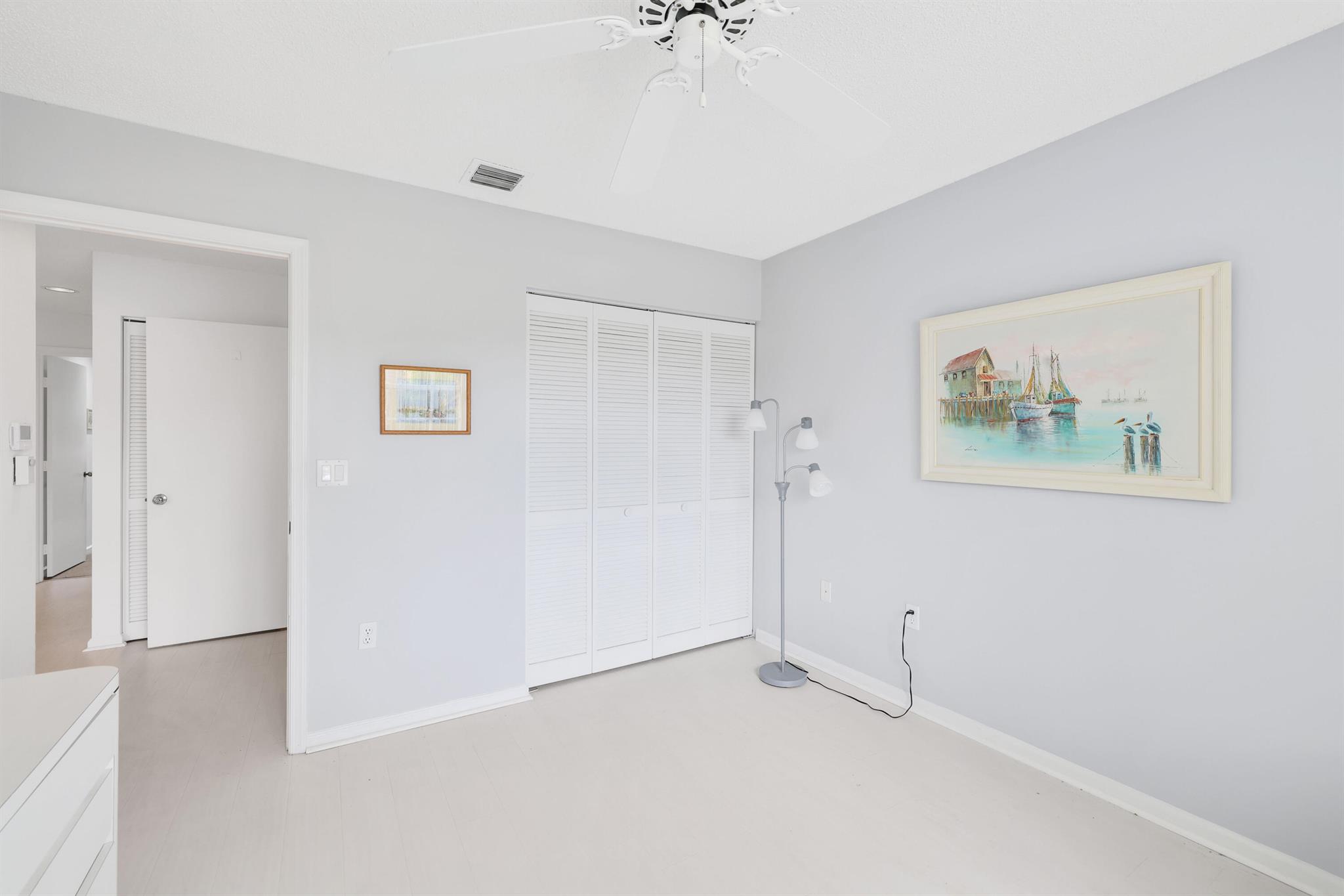 9757 Seacrest Circle Unit: 201