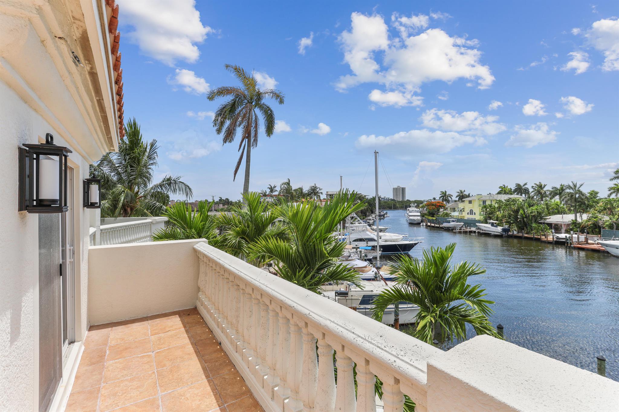 1368 Bayview Drive