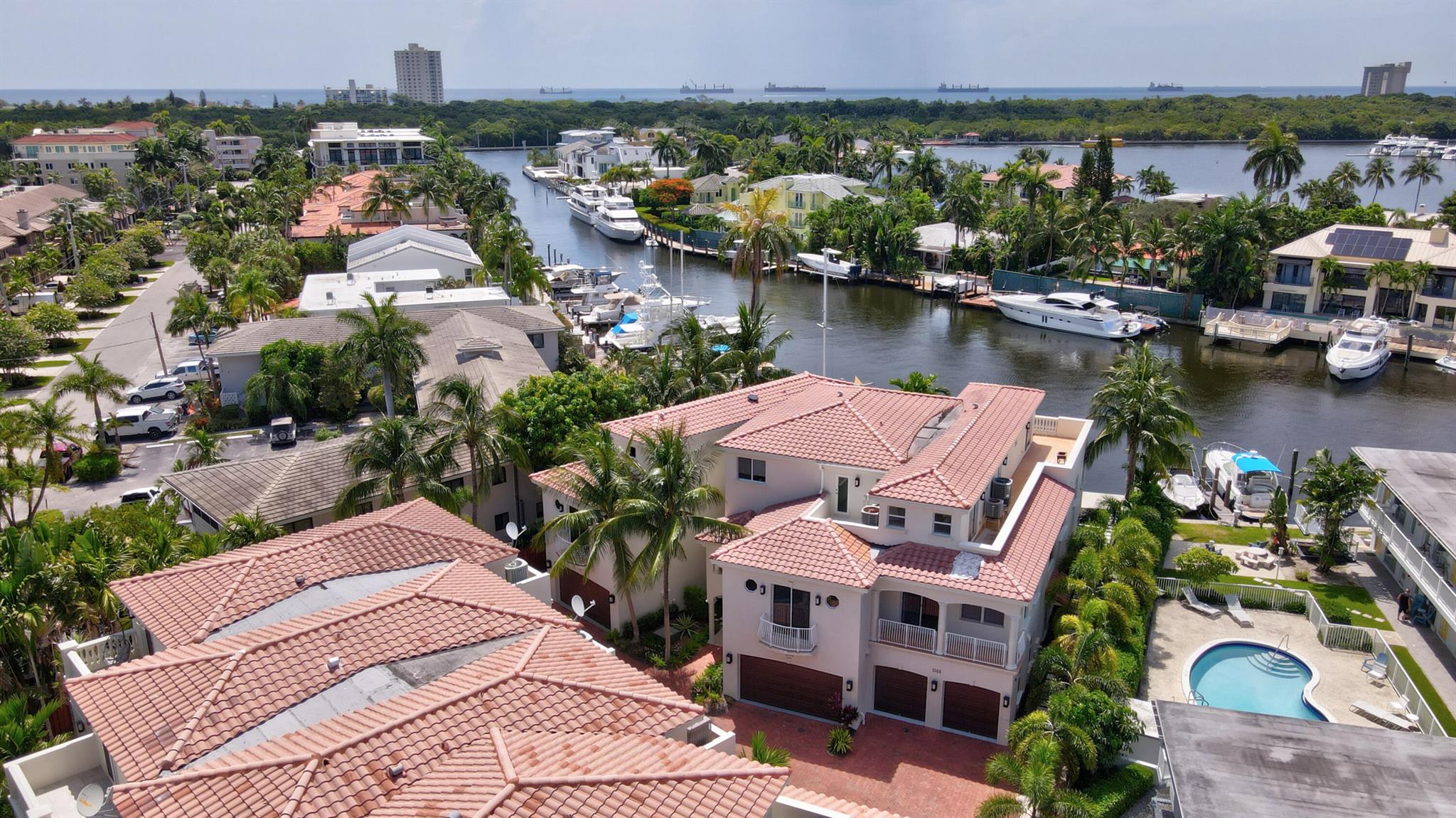 1368 Bayview Drive