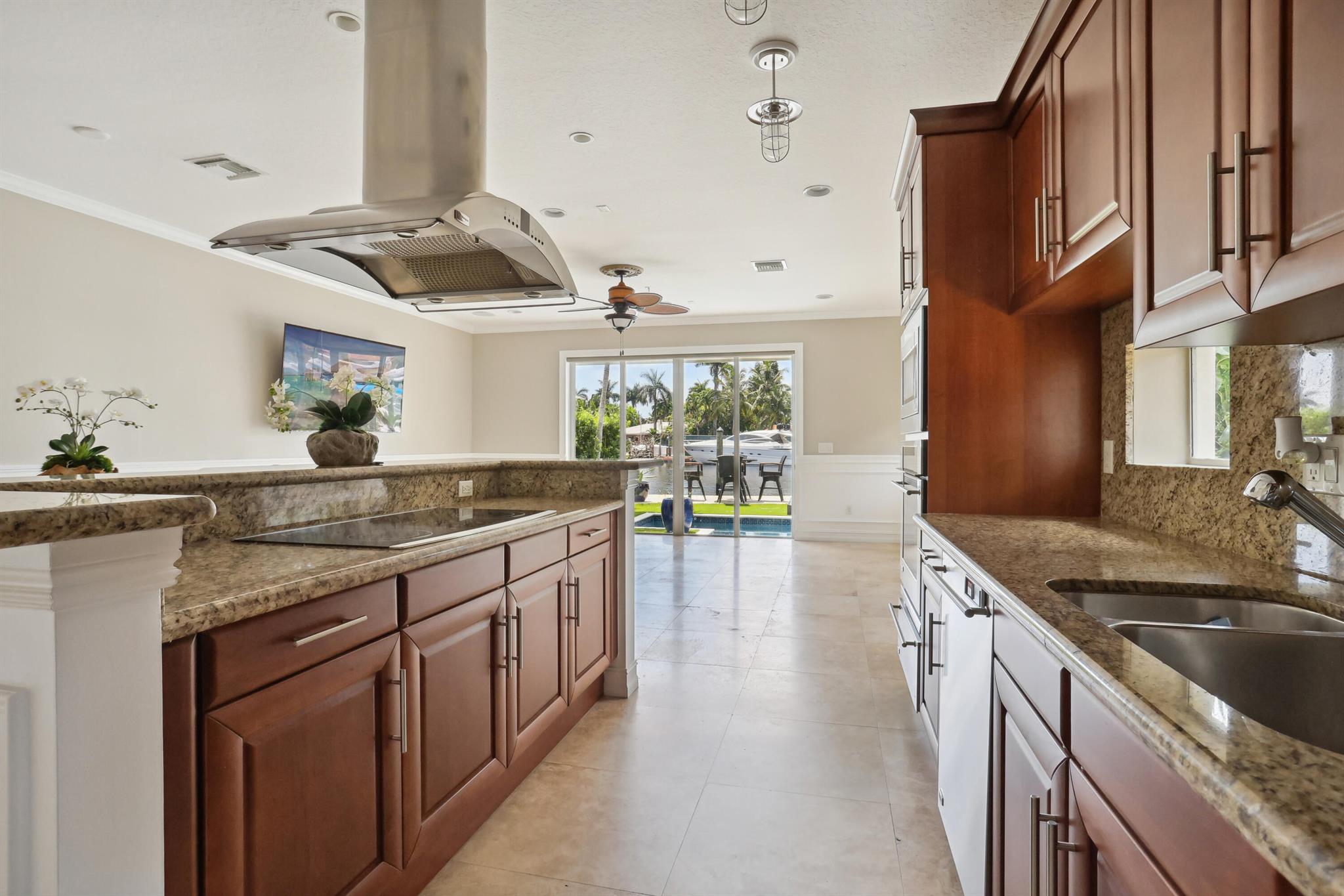1368 Bayview Drive