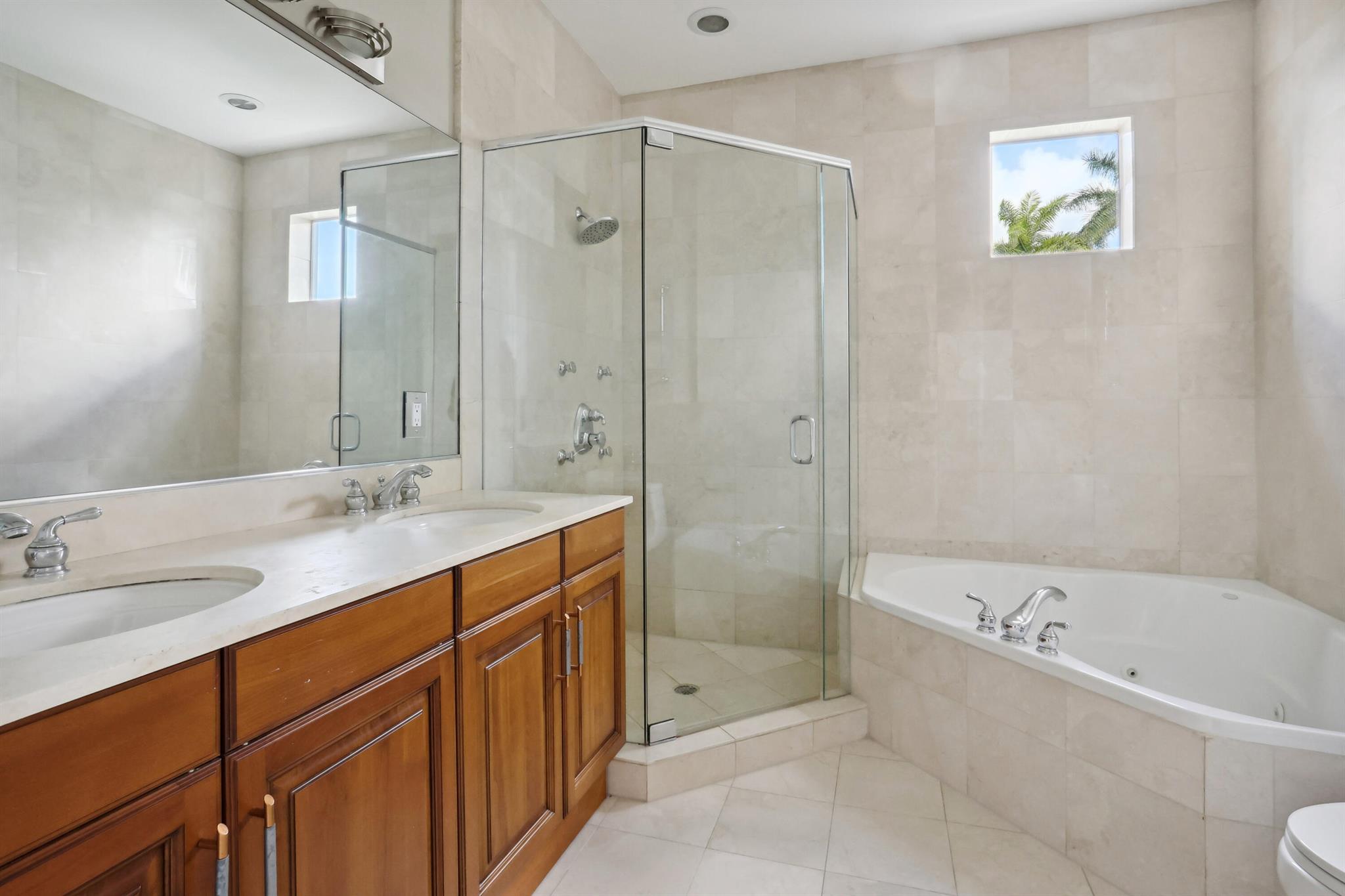 1368 Bayview Drive