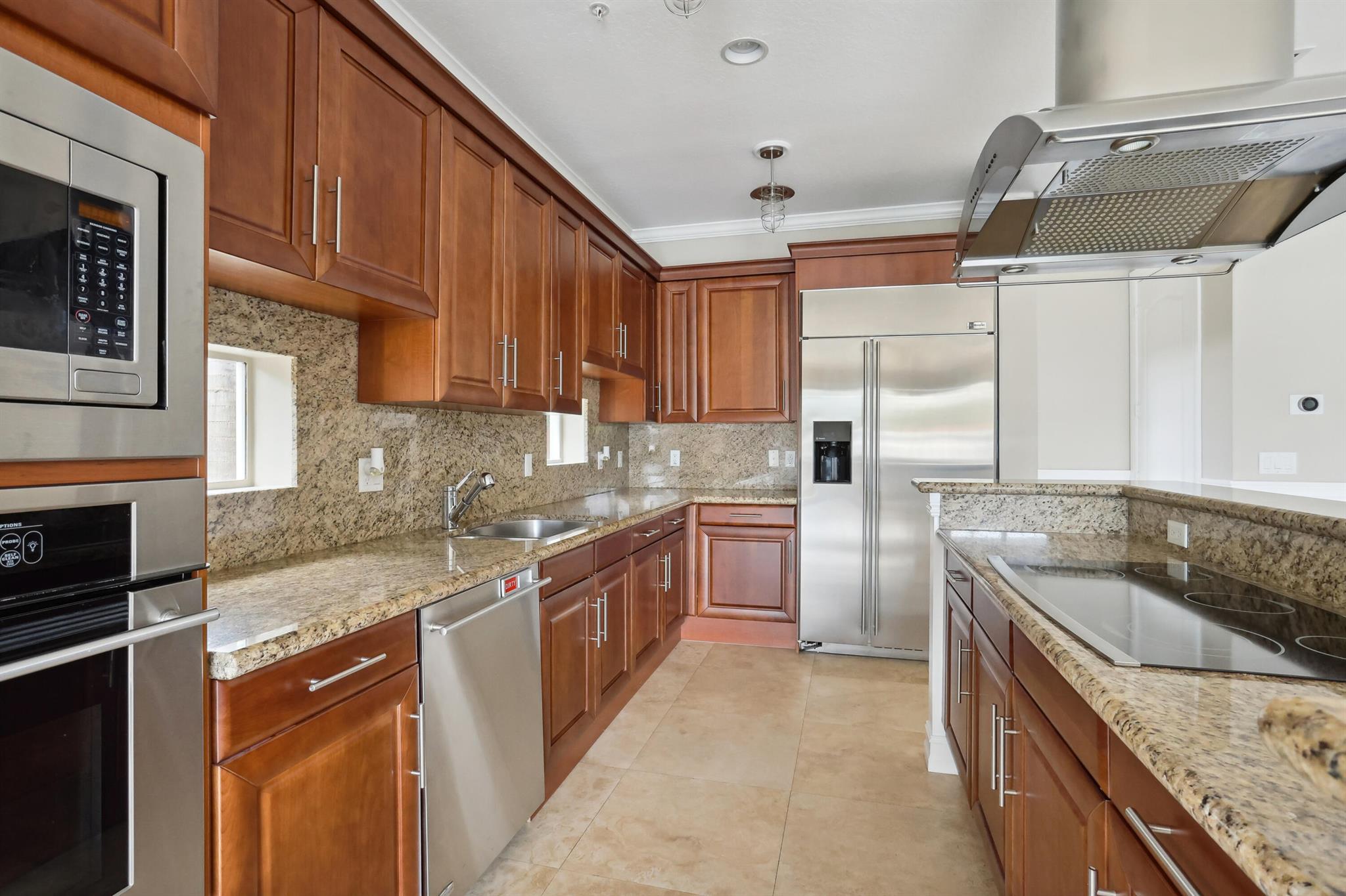 1368 Bayview Drive