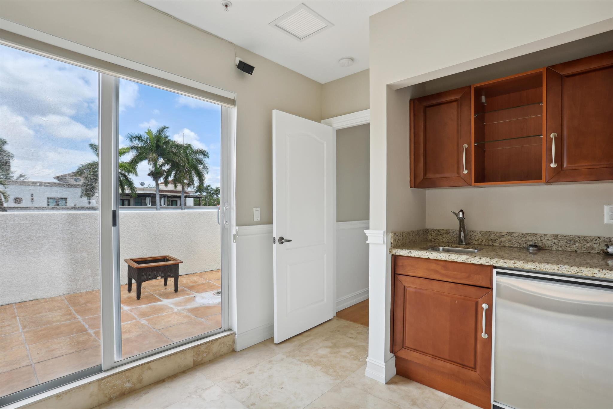1368 Bayview Drive