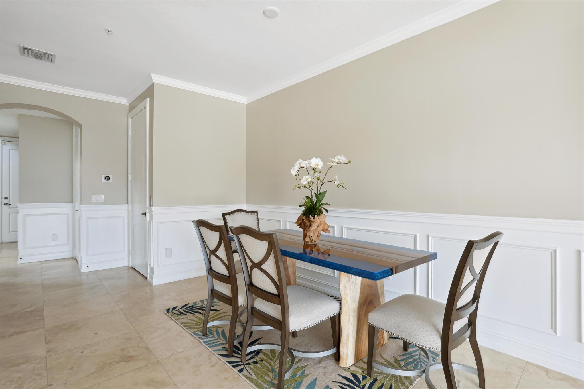 1368 Bayview Drive