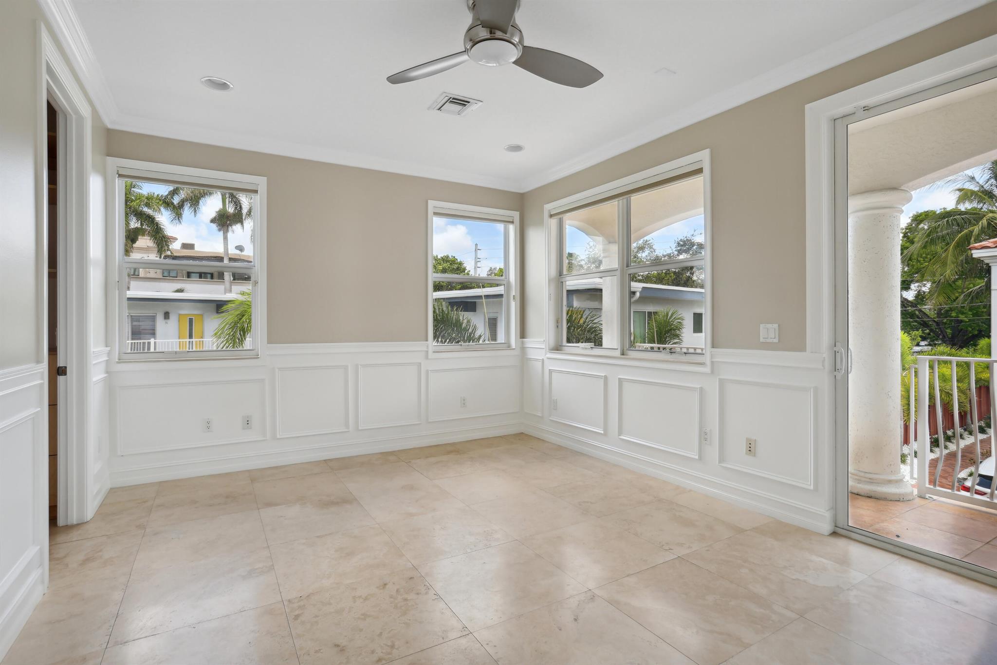 1368 Bayview Drive