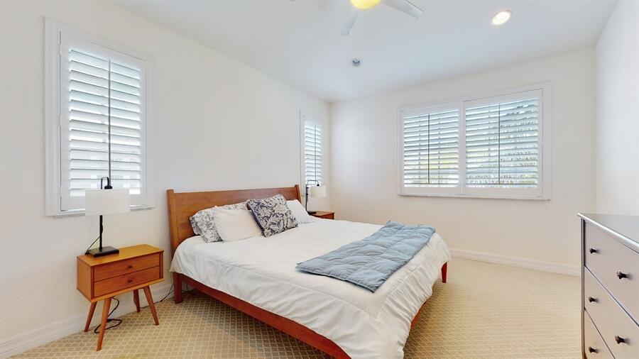 290 NE 5th Avenue Unit: 18