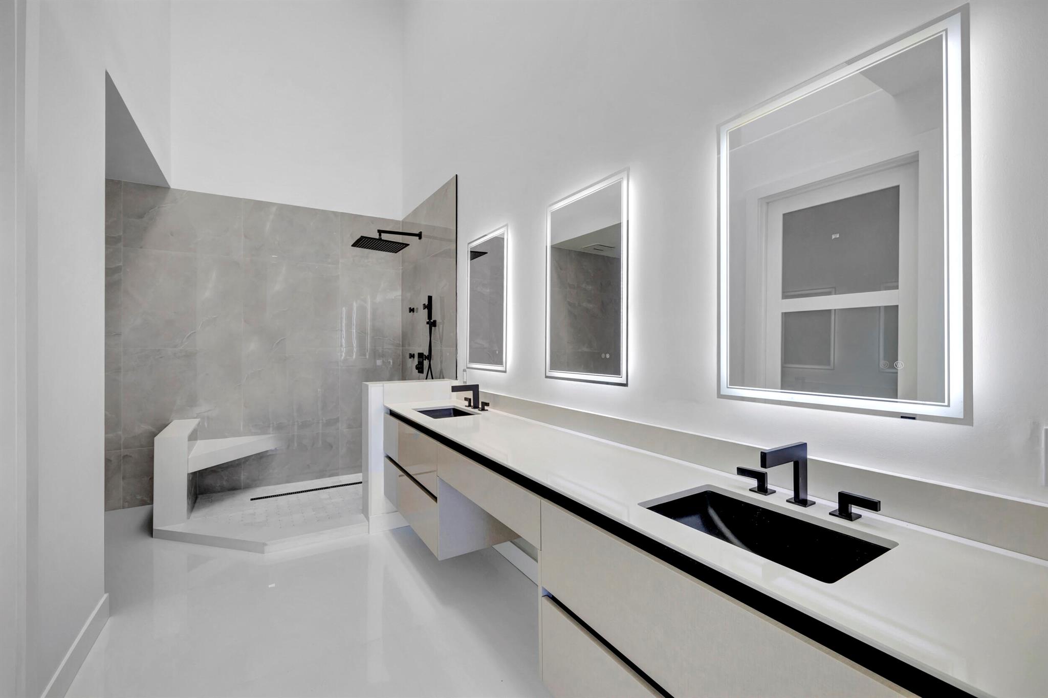 2444 NW 59th Street Unit: 1302