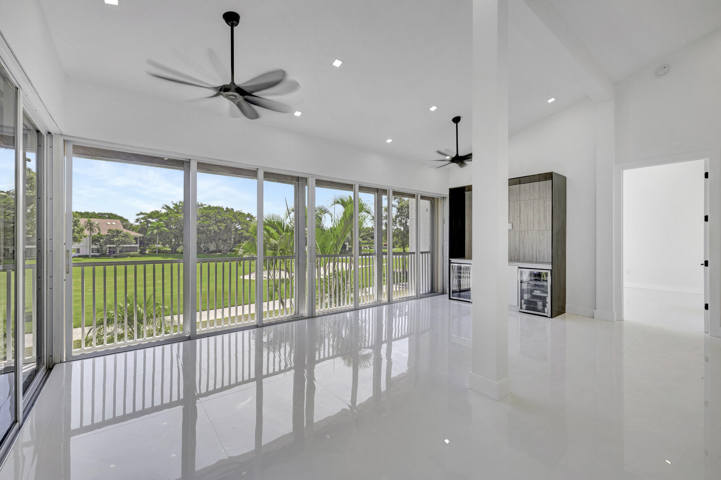 2444 NW 59th Street Unit: 1302