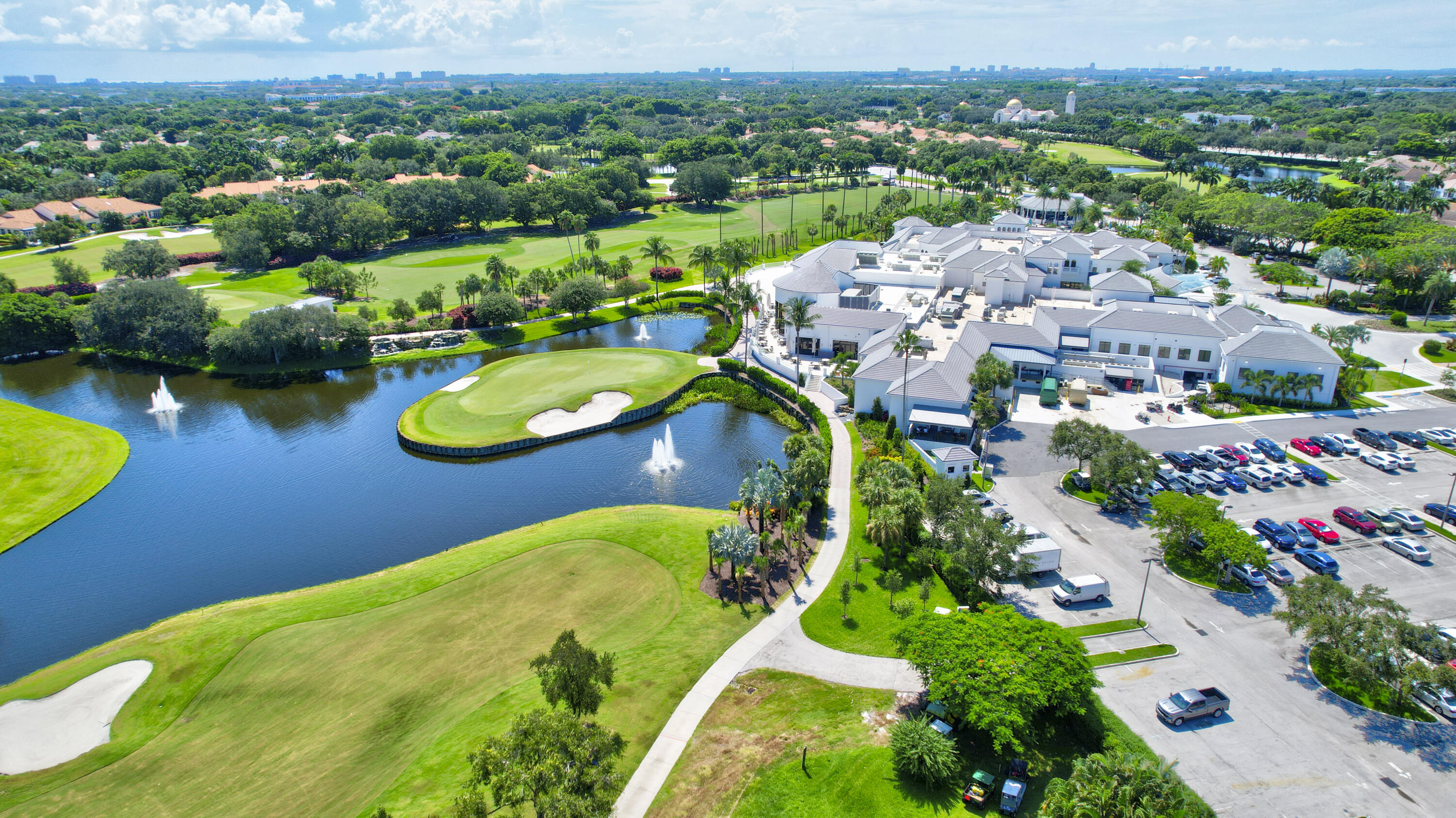 2444 NW 59th Street Unit: 1302