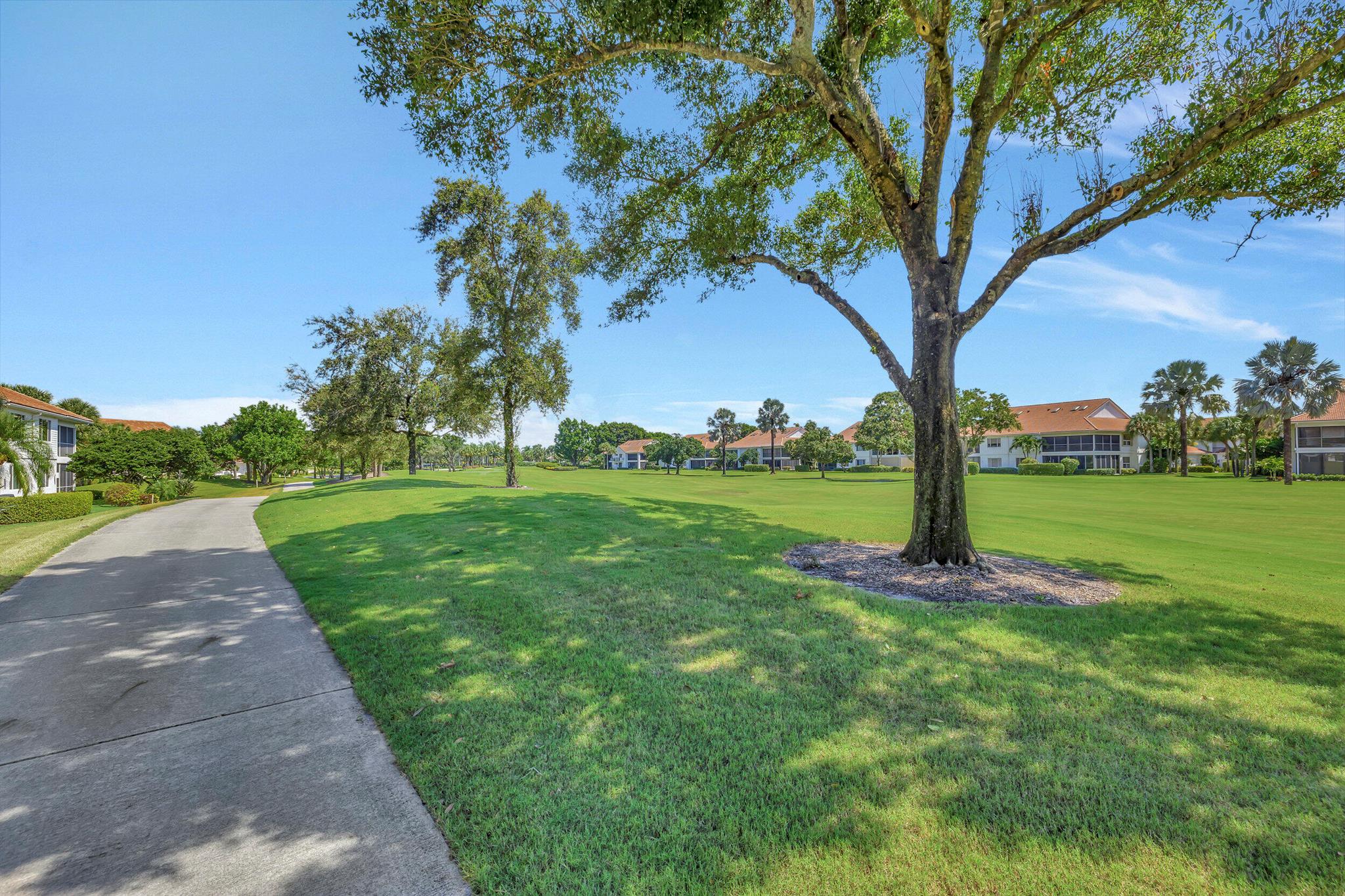 2444 NW 59th Street Unit: 1302