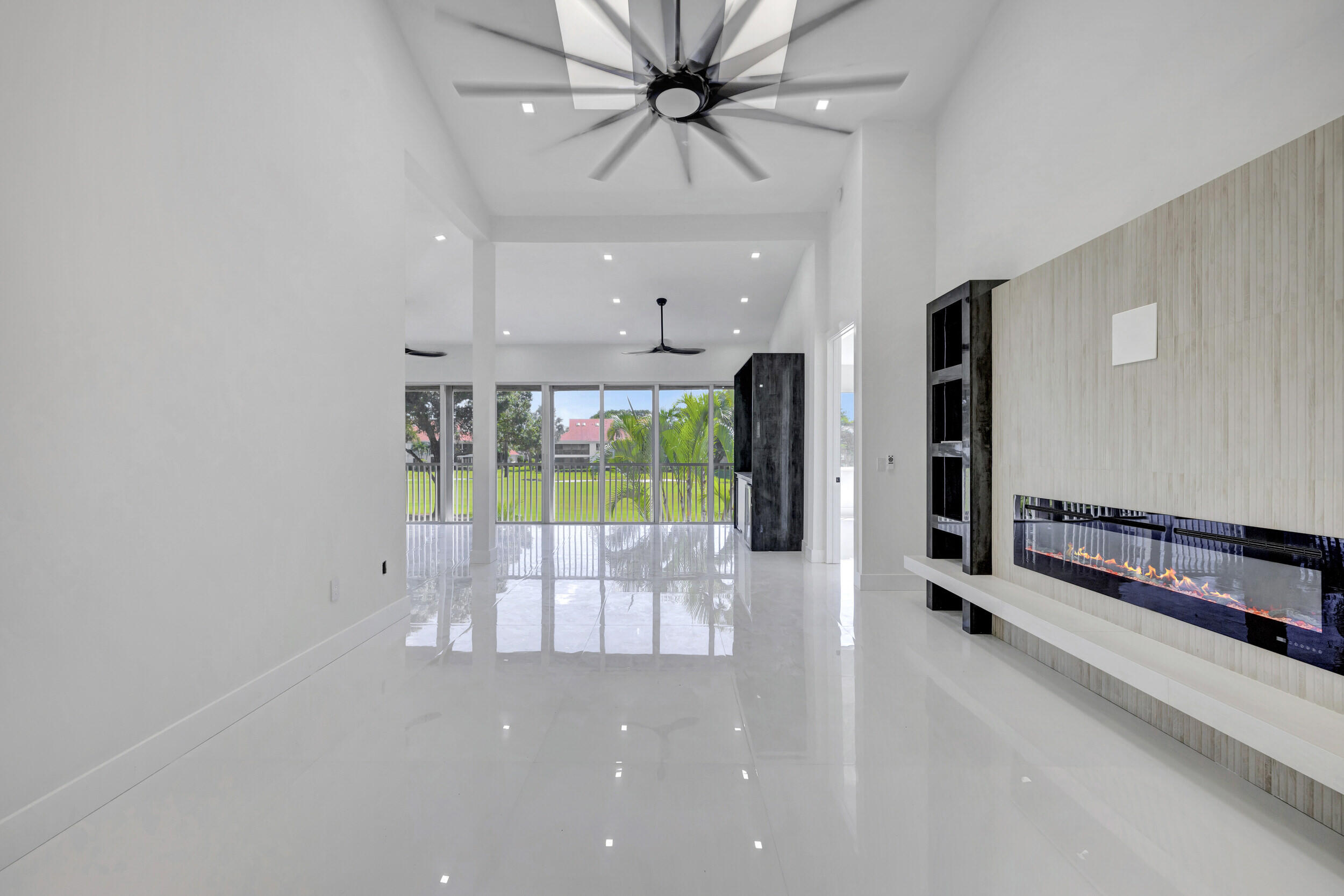 2444 NW 59th Street Unit: 1302