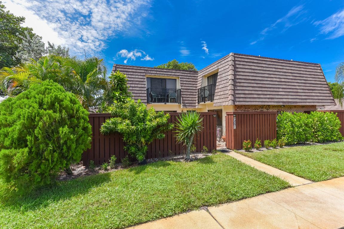 2520 SW 15th Street Unit: 2520