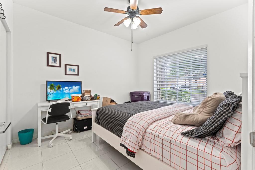 9932 Kamena Circle