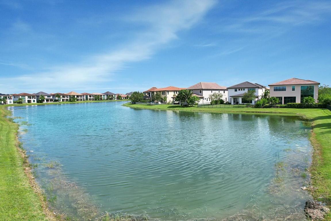 11600 Solstice Circle, Parkland