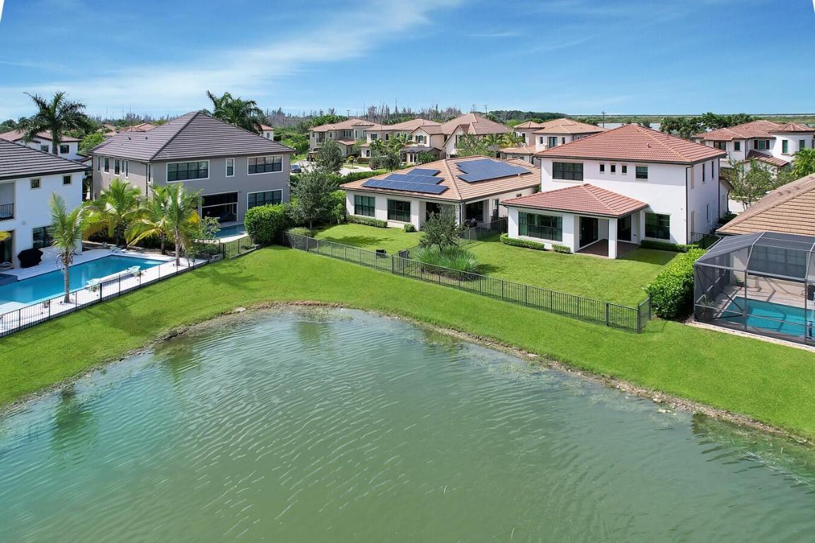 11600 Solstice Circle, Parkland