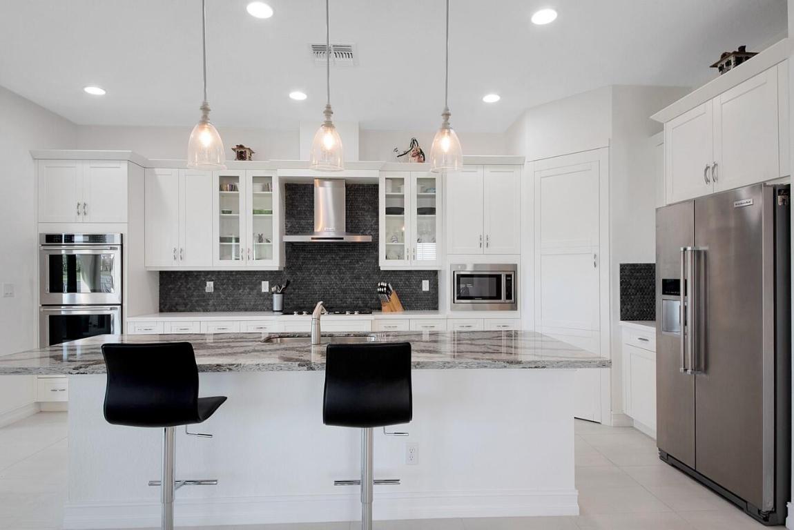 11600 Solstice Circle, Parkland