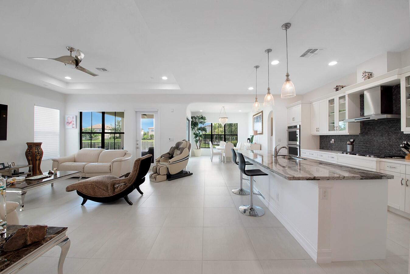 11600 Solstice Circle, Parkland