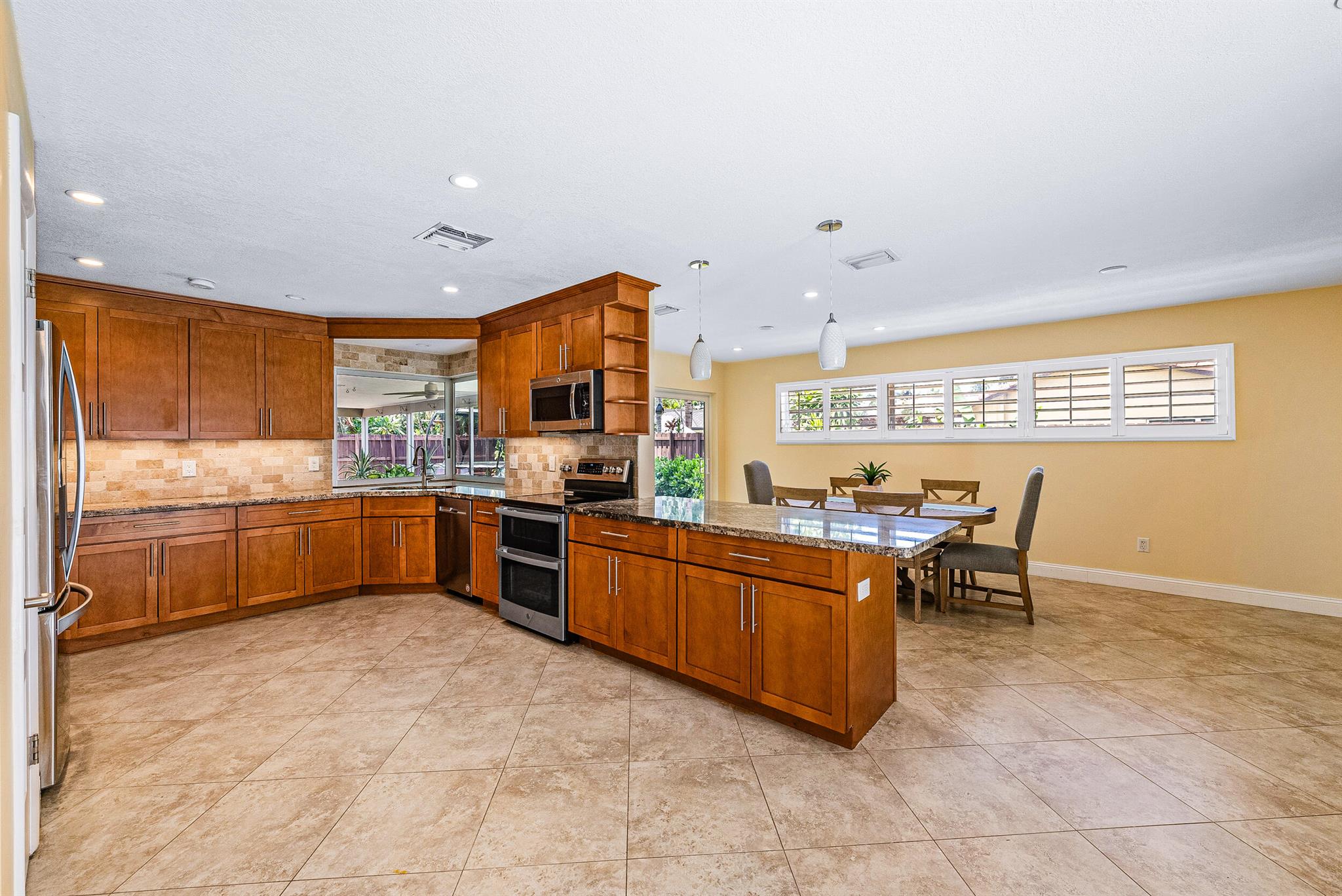 2073 Radnor Road