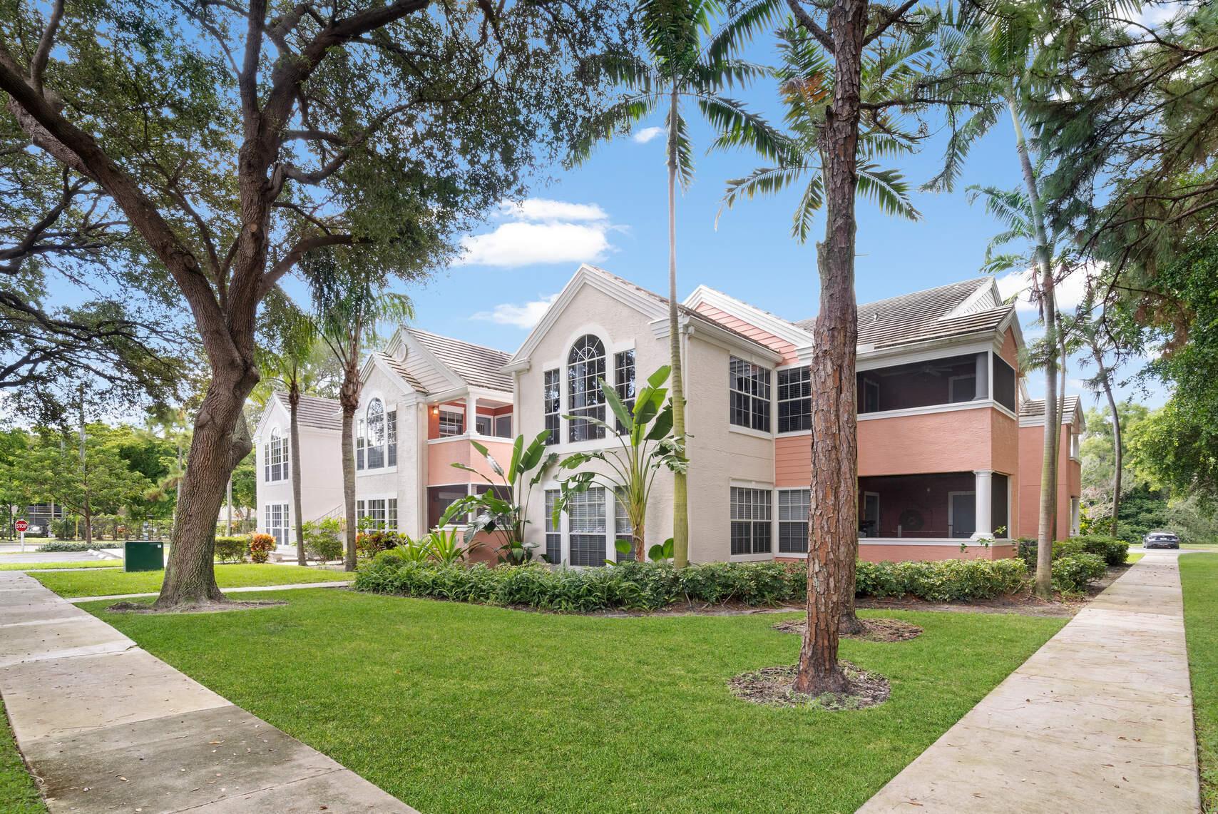 1055 Crystal Way Unit: J