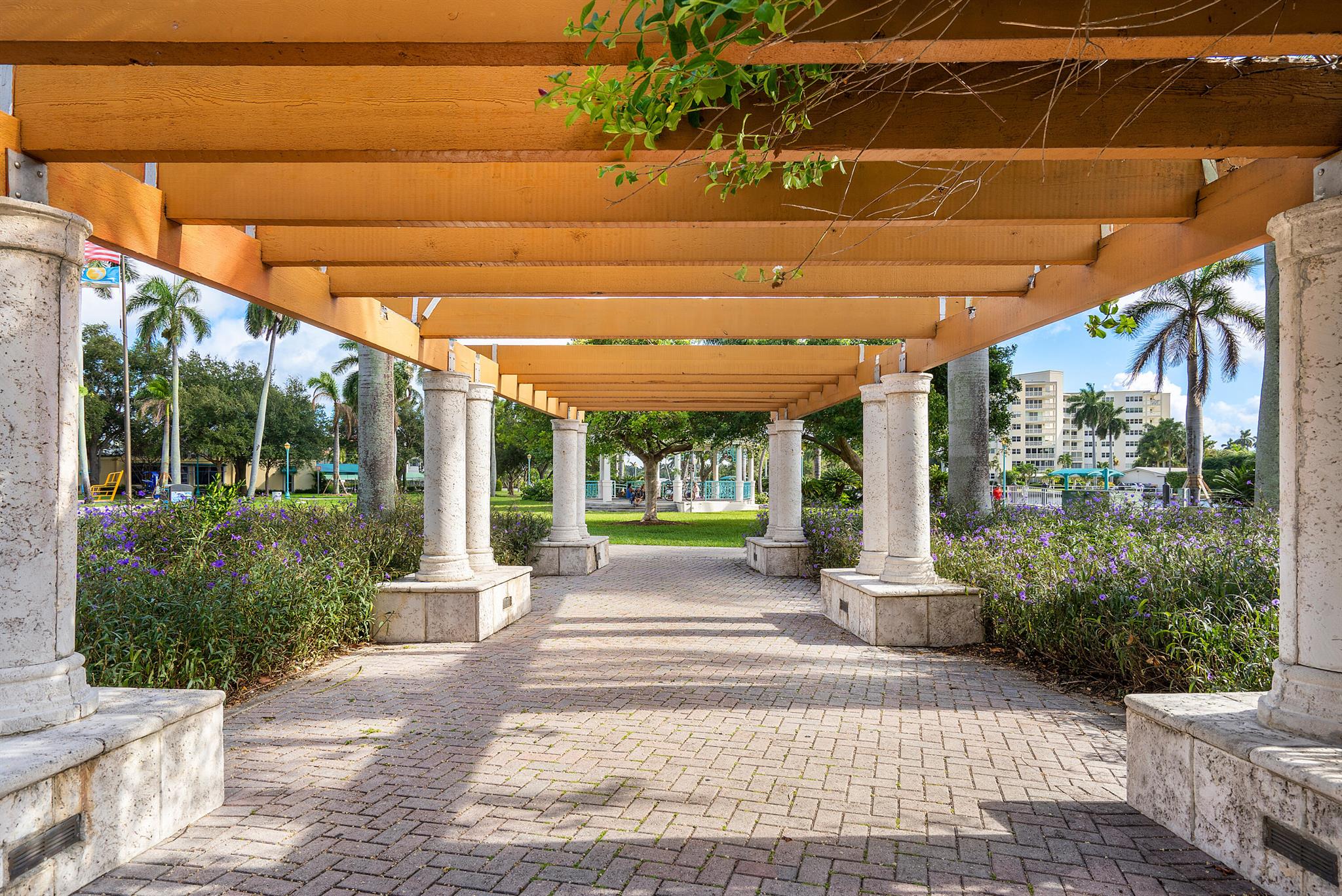 1055 Crystal Way Unit: J