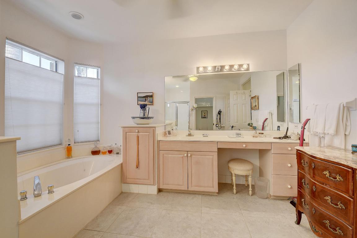 7580 Northport Drive Drive