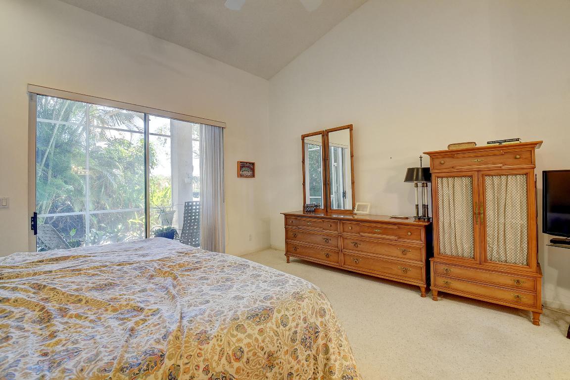 7580 Northport Drive Drive