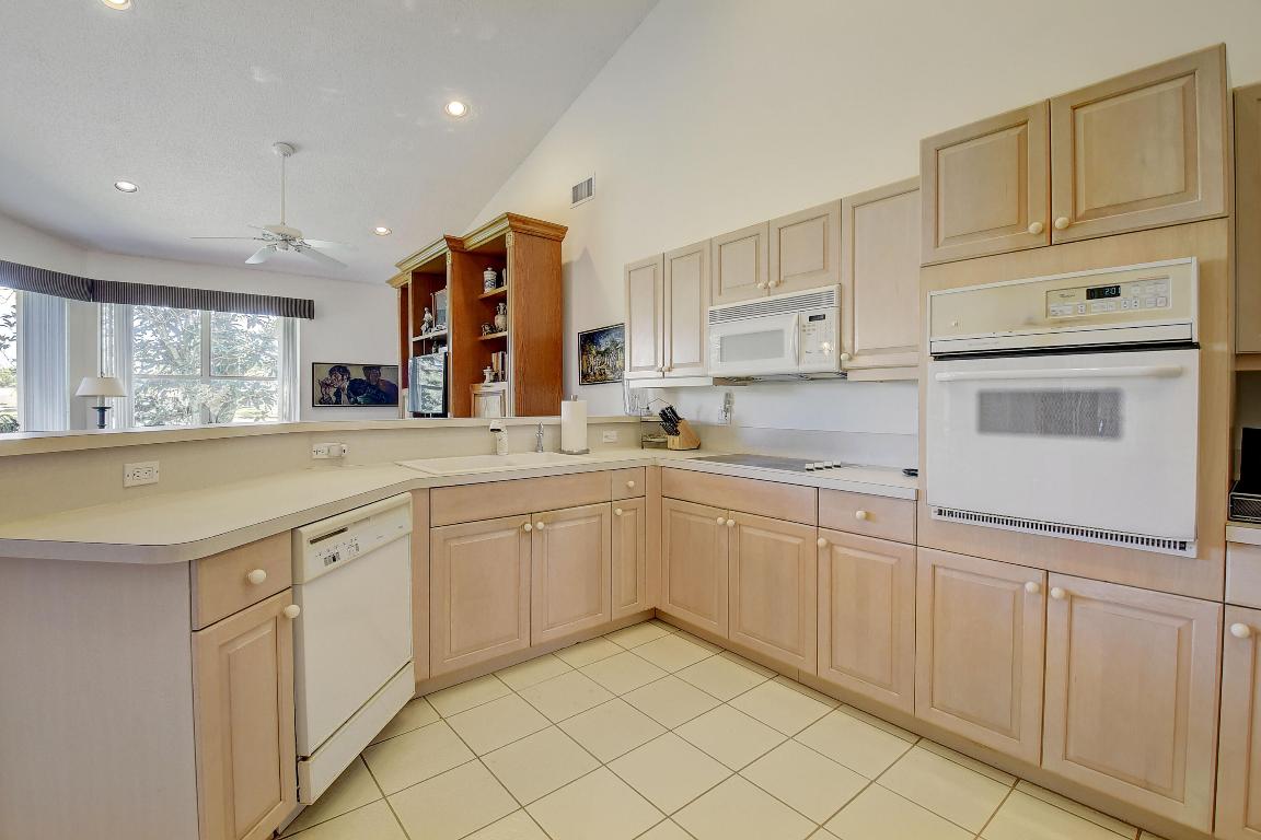 7580 Northport Drive Drive