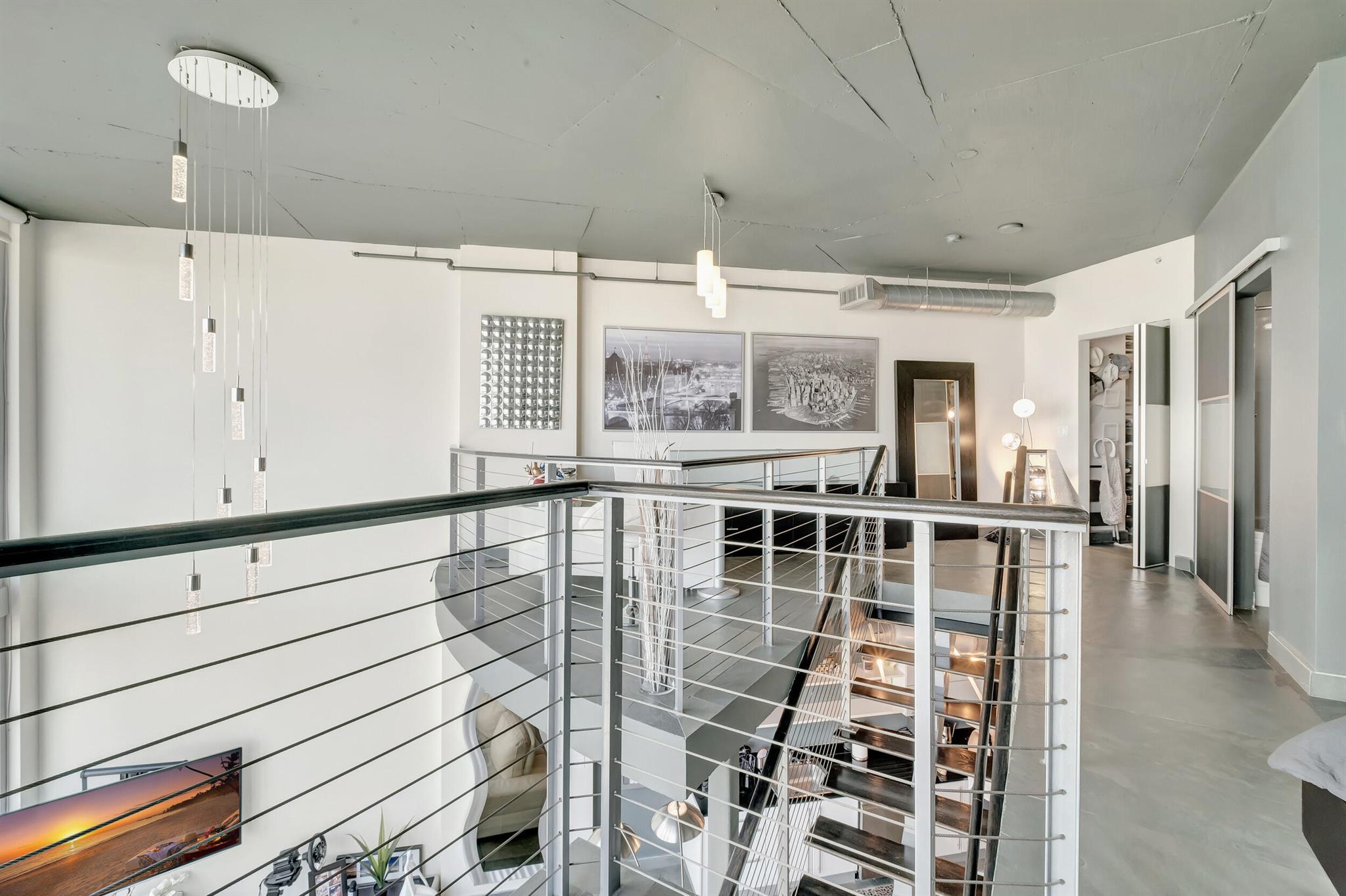 690 NE 1st Court Unit: 1901