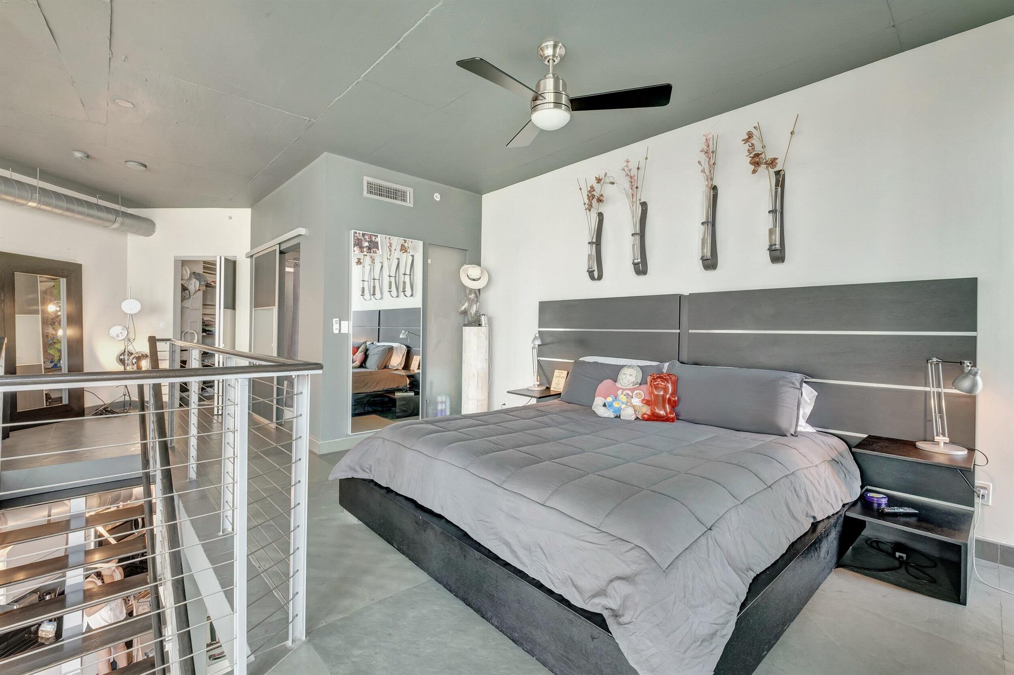 690 NE 1st Court Unit: 1901
