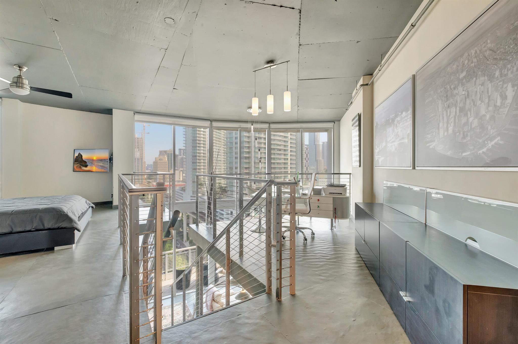 690 NE 1st Court Unit: 1901