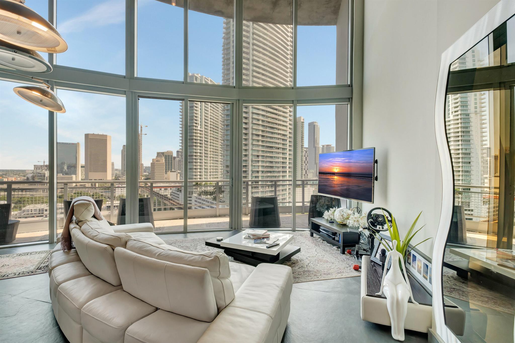 690 NE 1st Court Unit: 1901