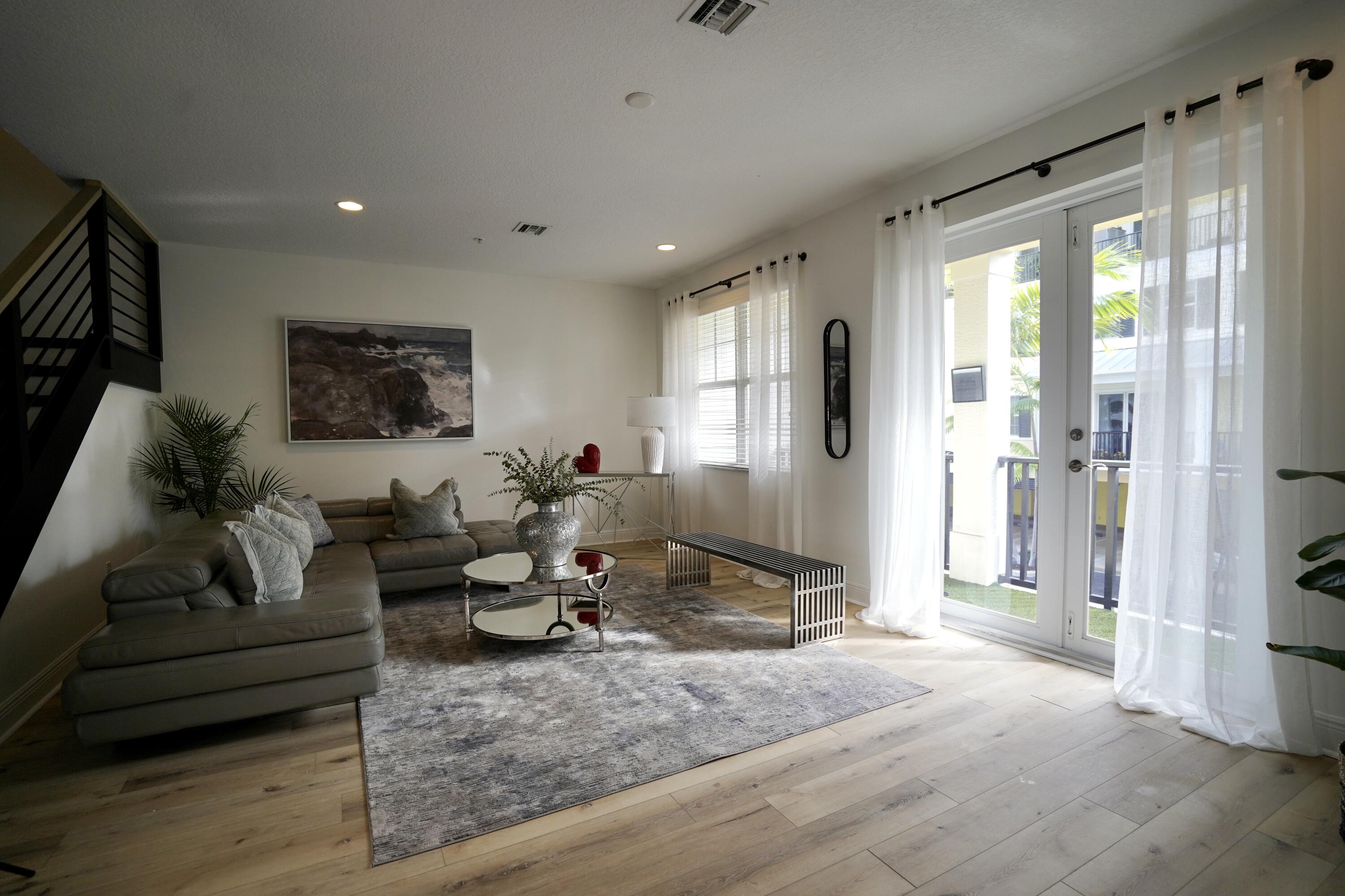 229 N Latitude Circle, Delray Beach