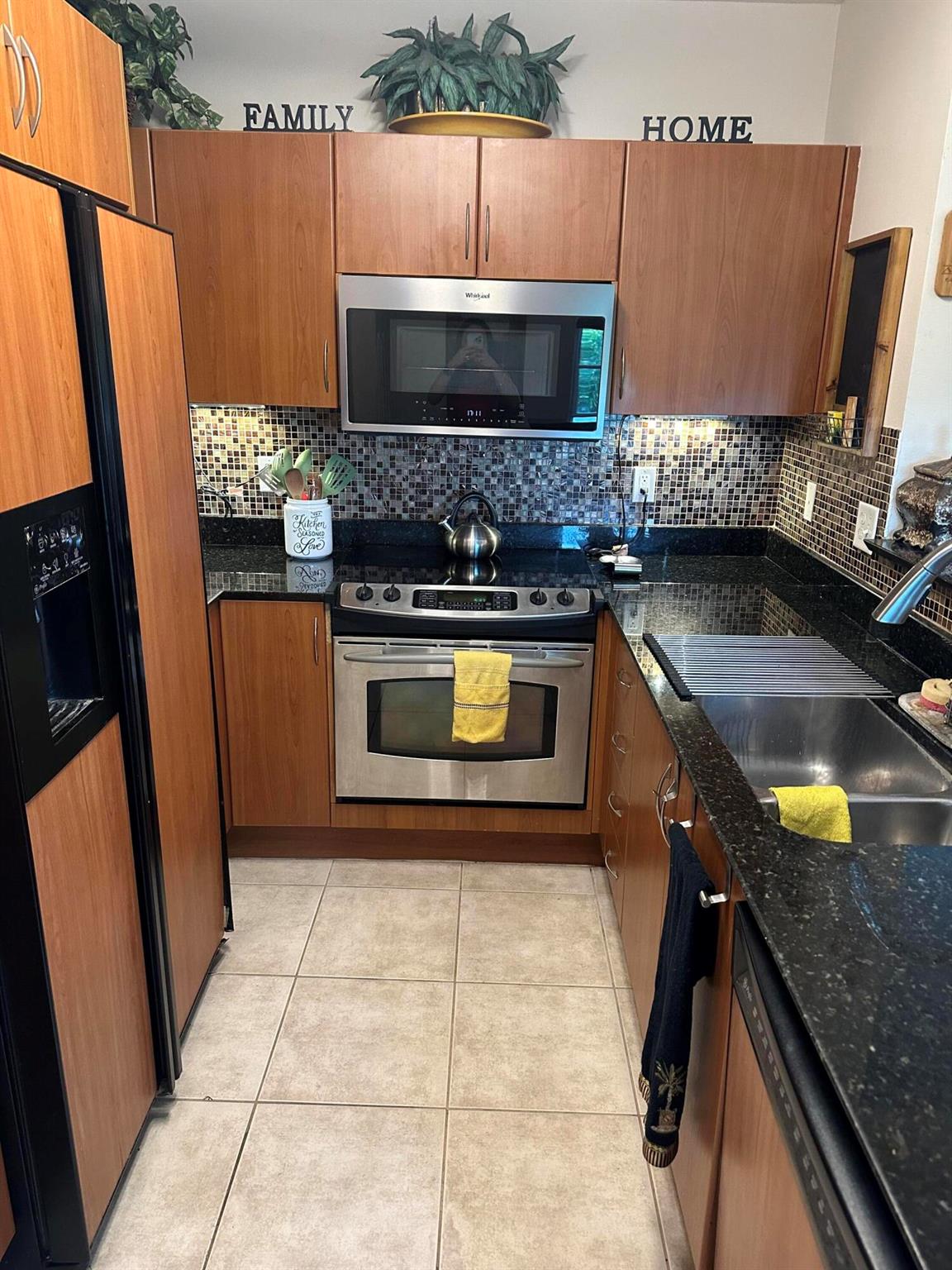 346 E Moorings Dr Drive Unit: 346