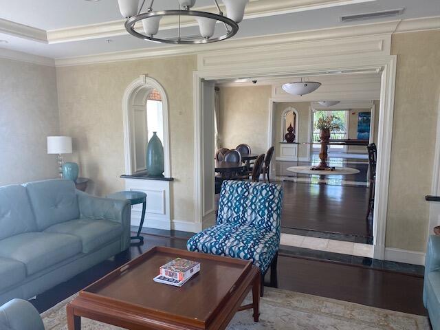 346 E Moorings Dr Drive Unit: 346