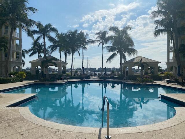 346 E Moorings Dr Drive Unit: 346