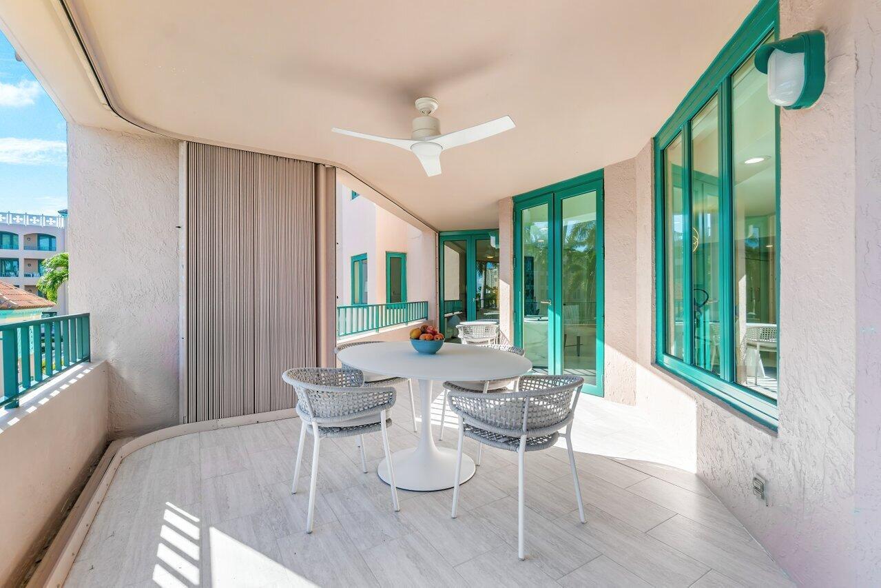 100 SE 5th Avenue Unit: 305