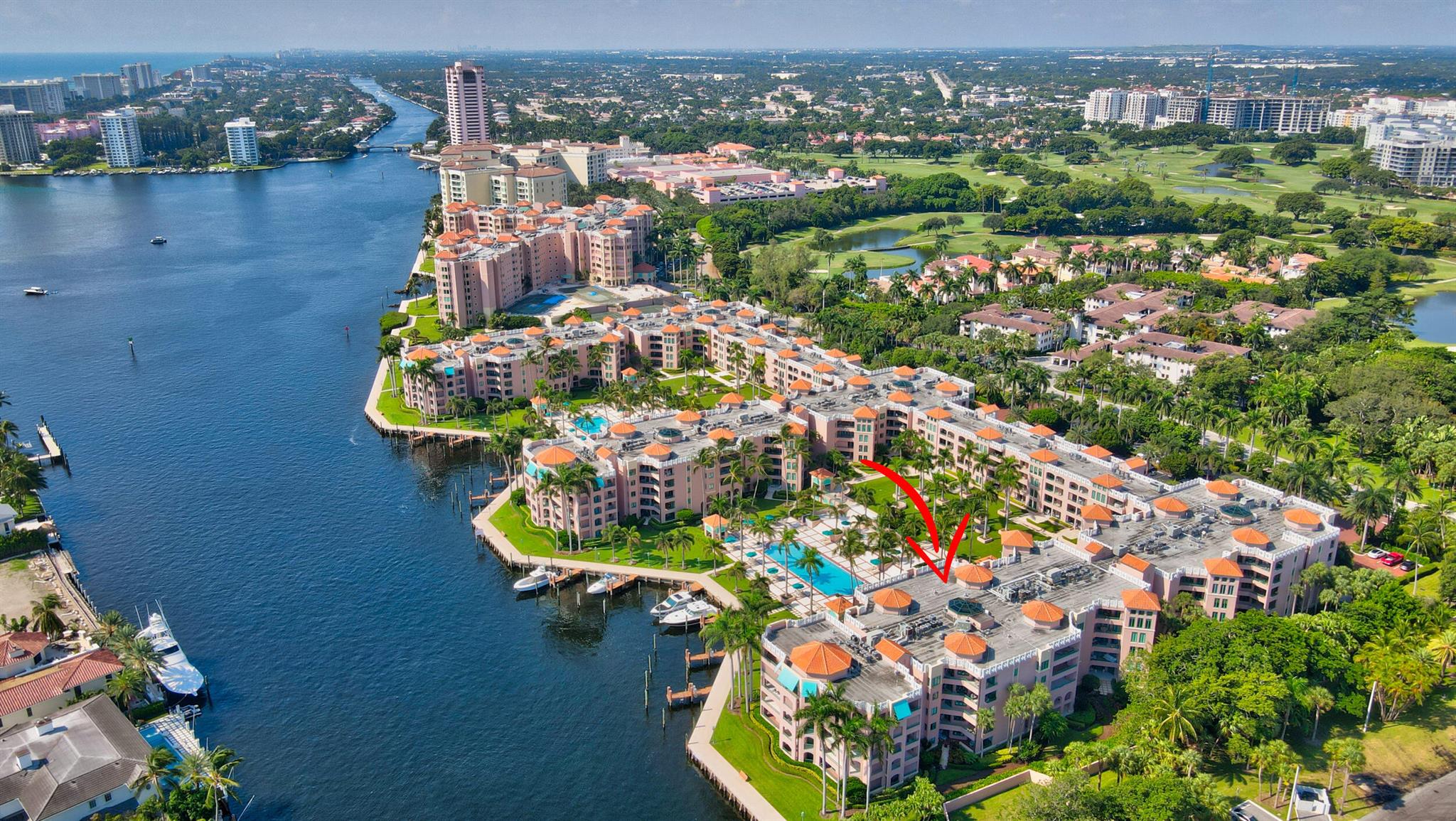 100 SE 5th Avenue Unit: 305