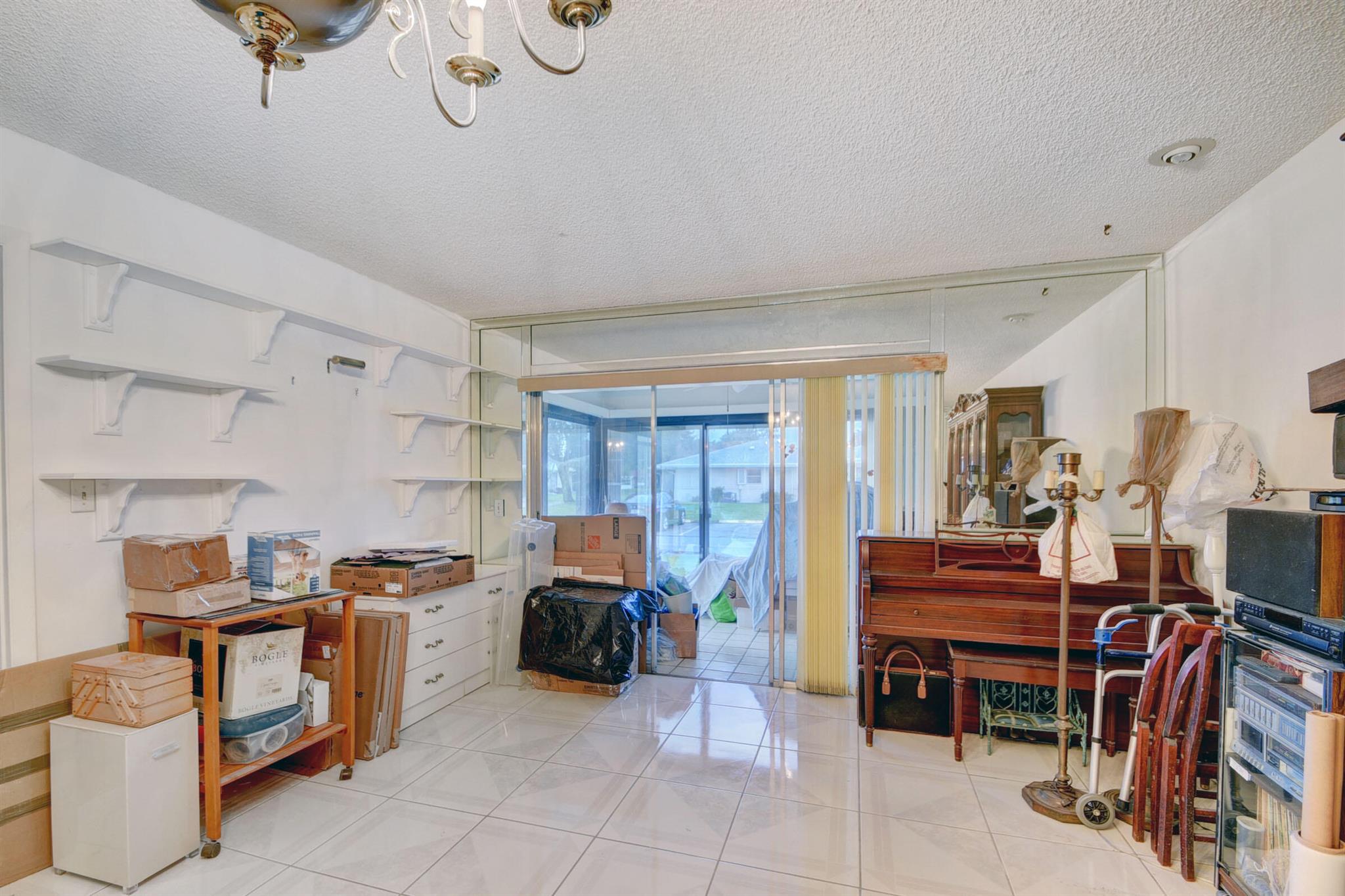 330 Cape Cod Circle Unit: B