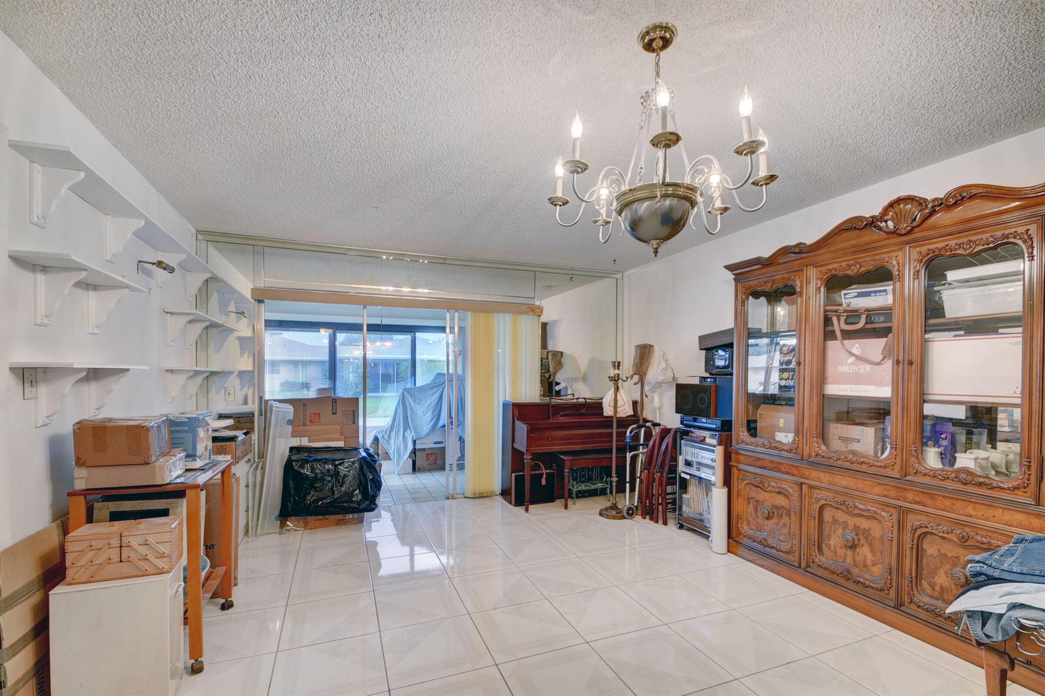 330 Cape Cod Circle Unit: B