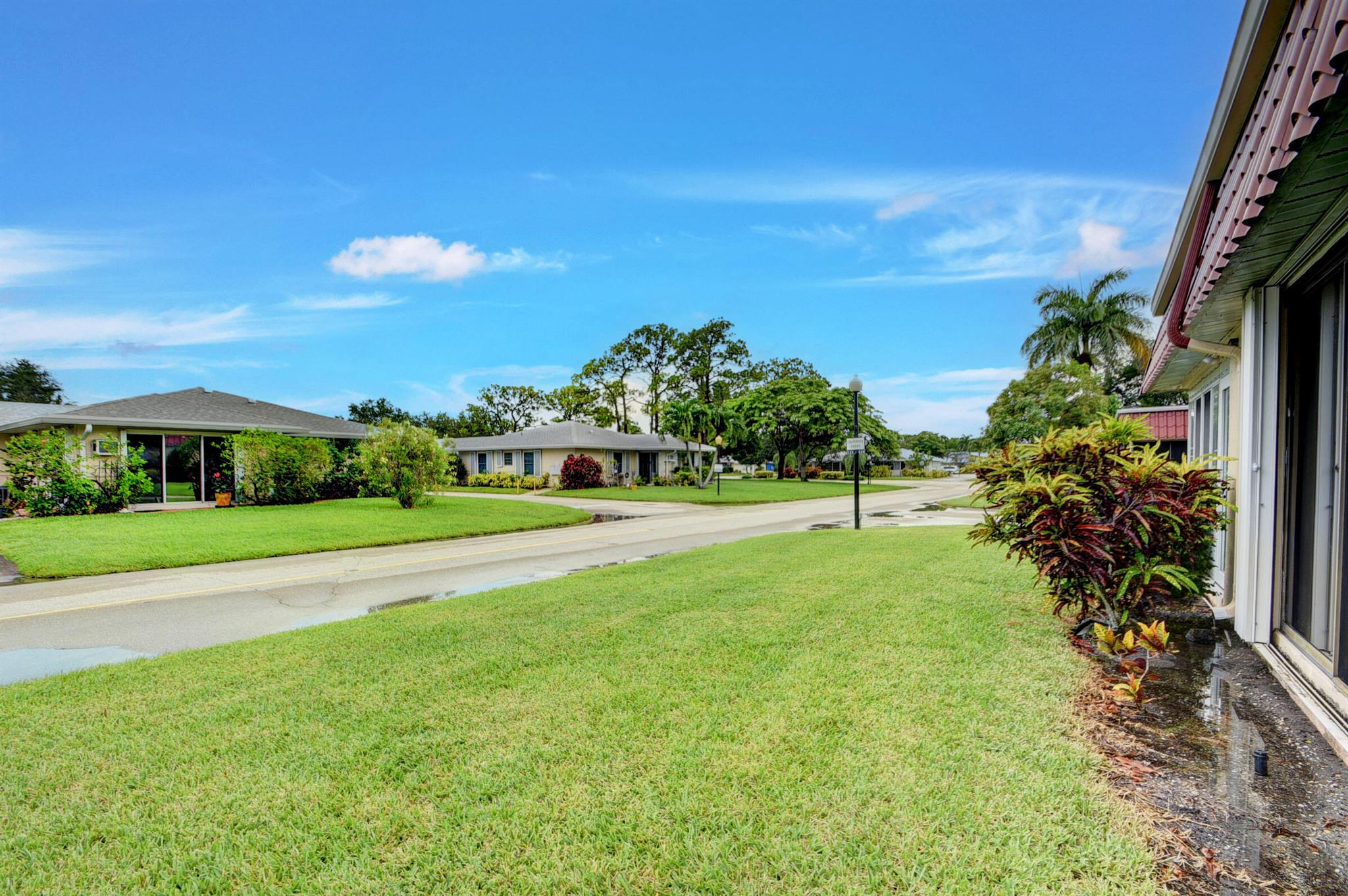 330 Cape Cod Circle Unit: B