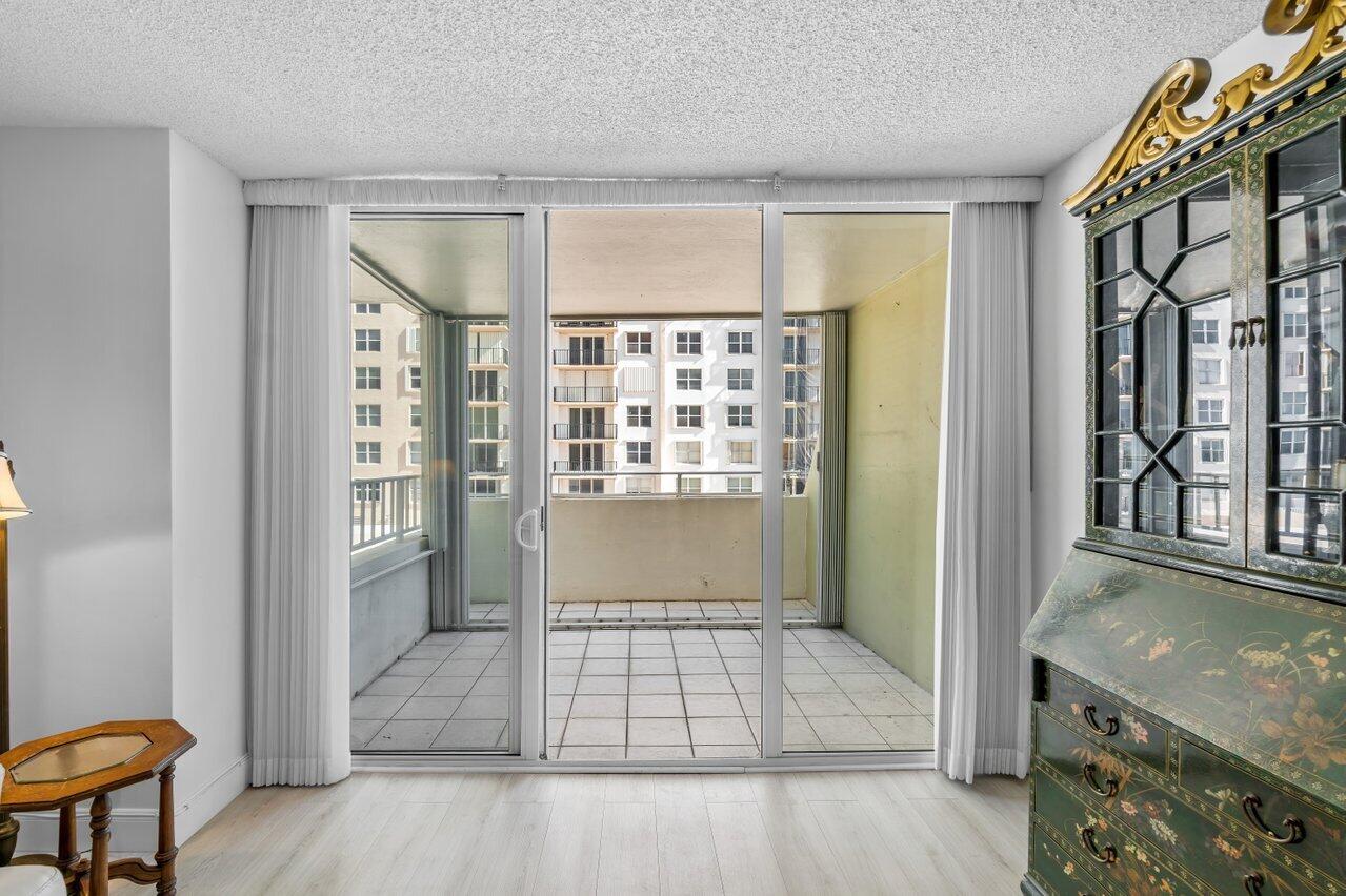 111 Briny Avenue 803, Pompano Beach Unit: 803