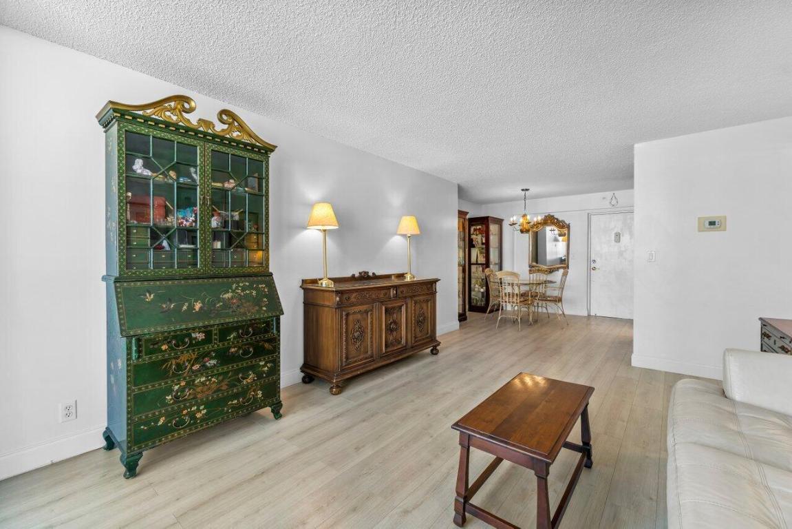 111 Briny Avenue 803, Pompano Beach Unit: 803