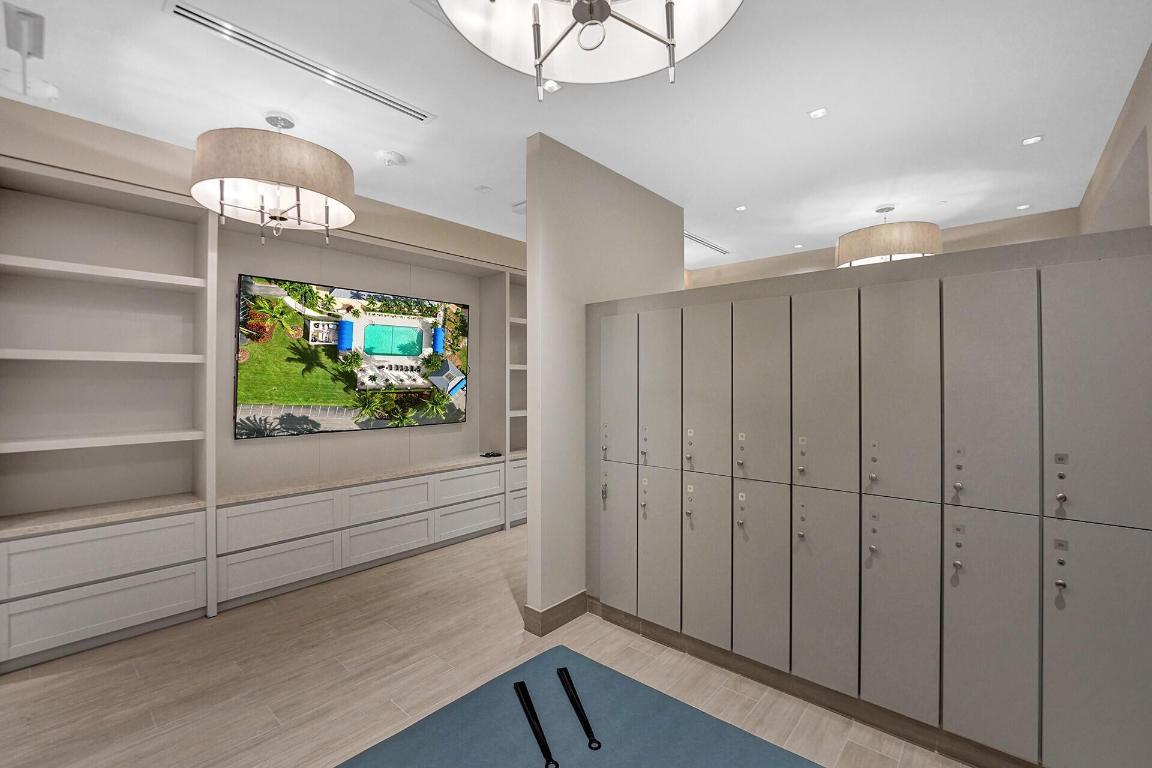 10198 Boca Woods Lane, Boca Raton