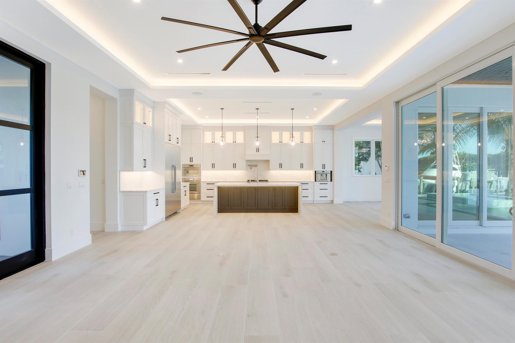 717 Harbour Point Drive