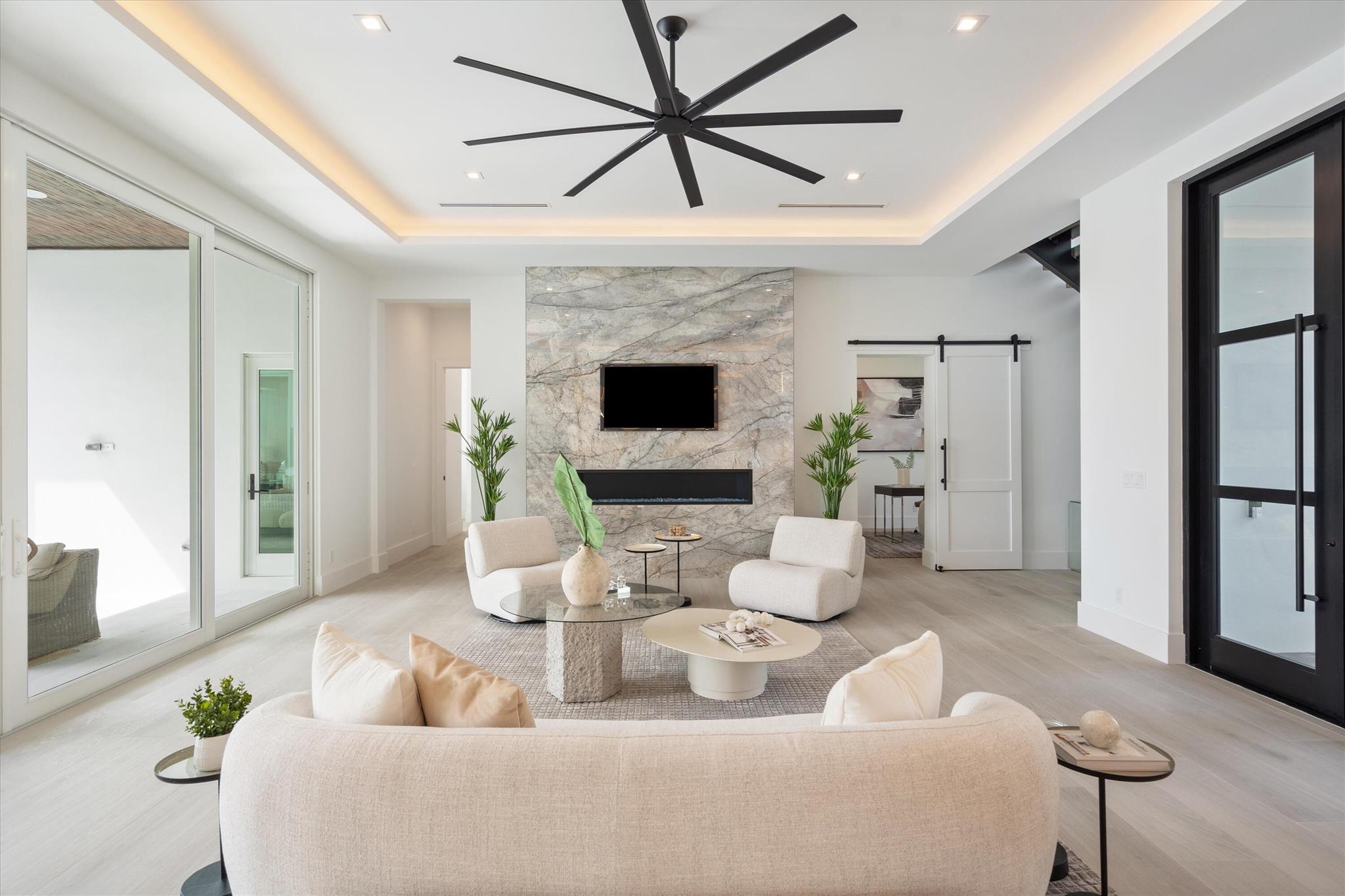 717 Harbour Point Drive