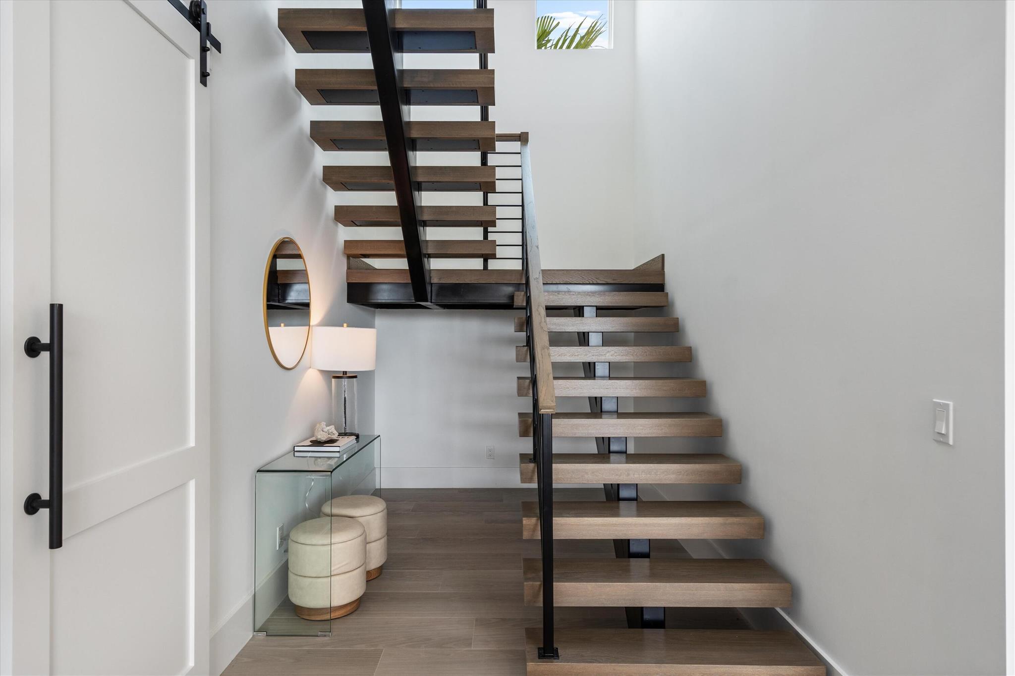 717 Harbour Point Drive