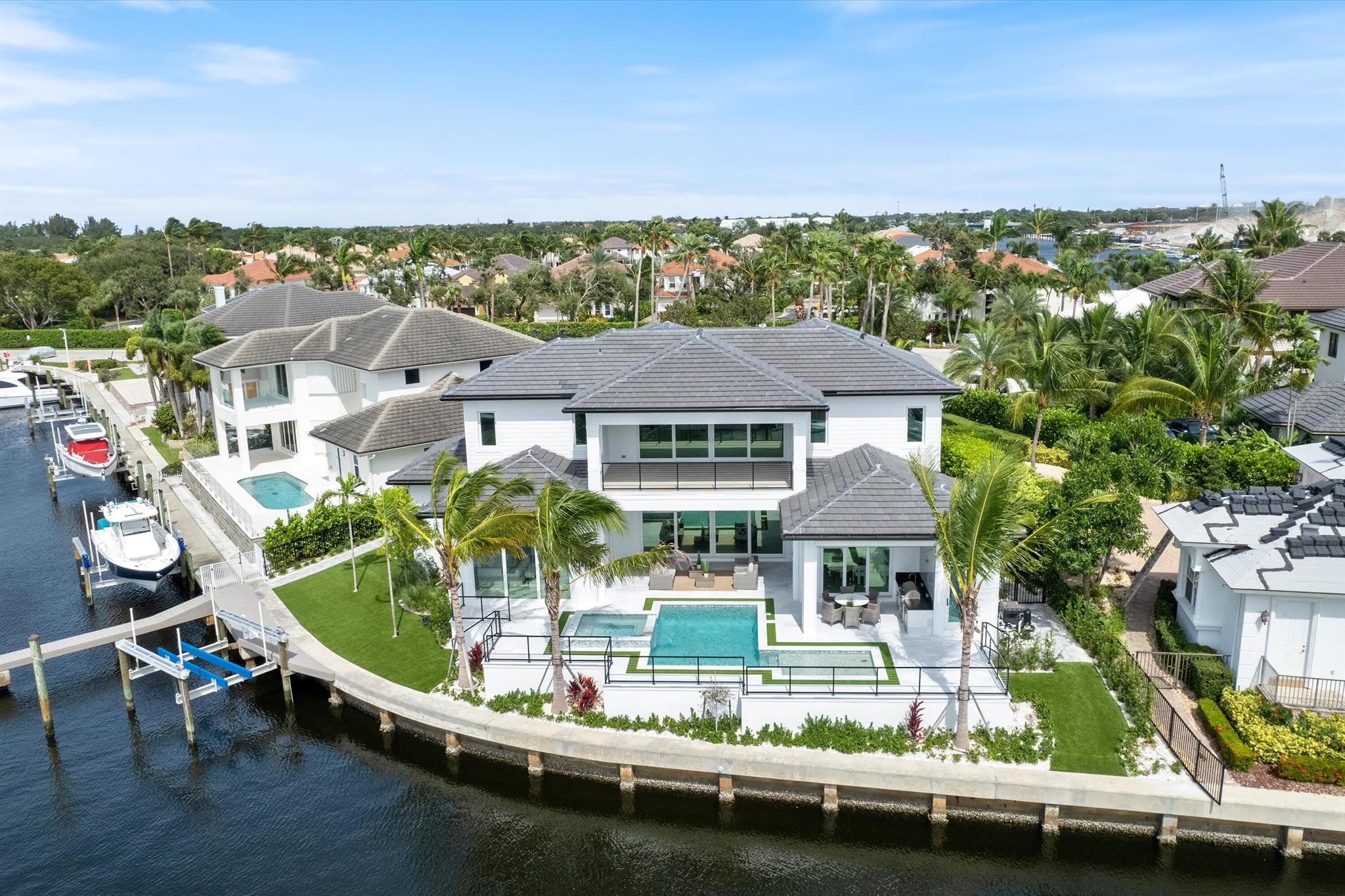 717 Harbour Point Drive