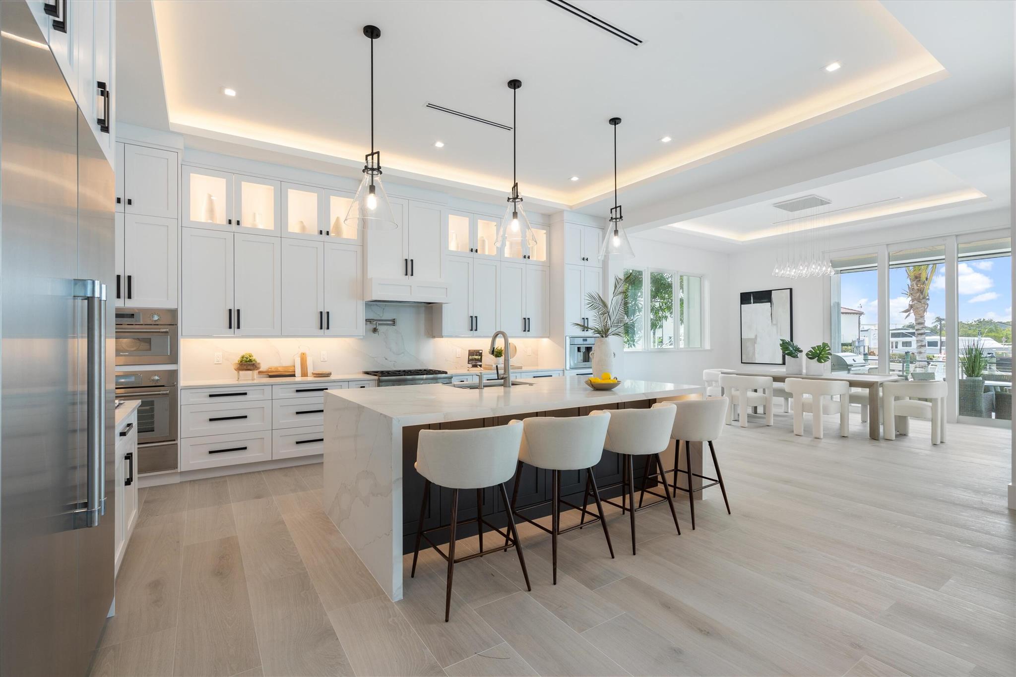 717 Harbour Point Drive