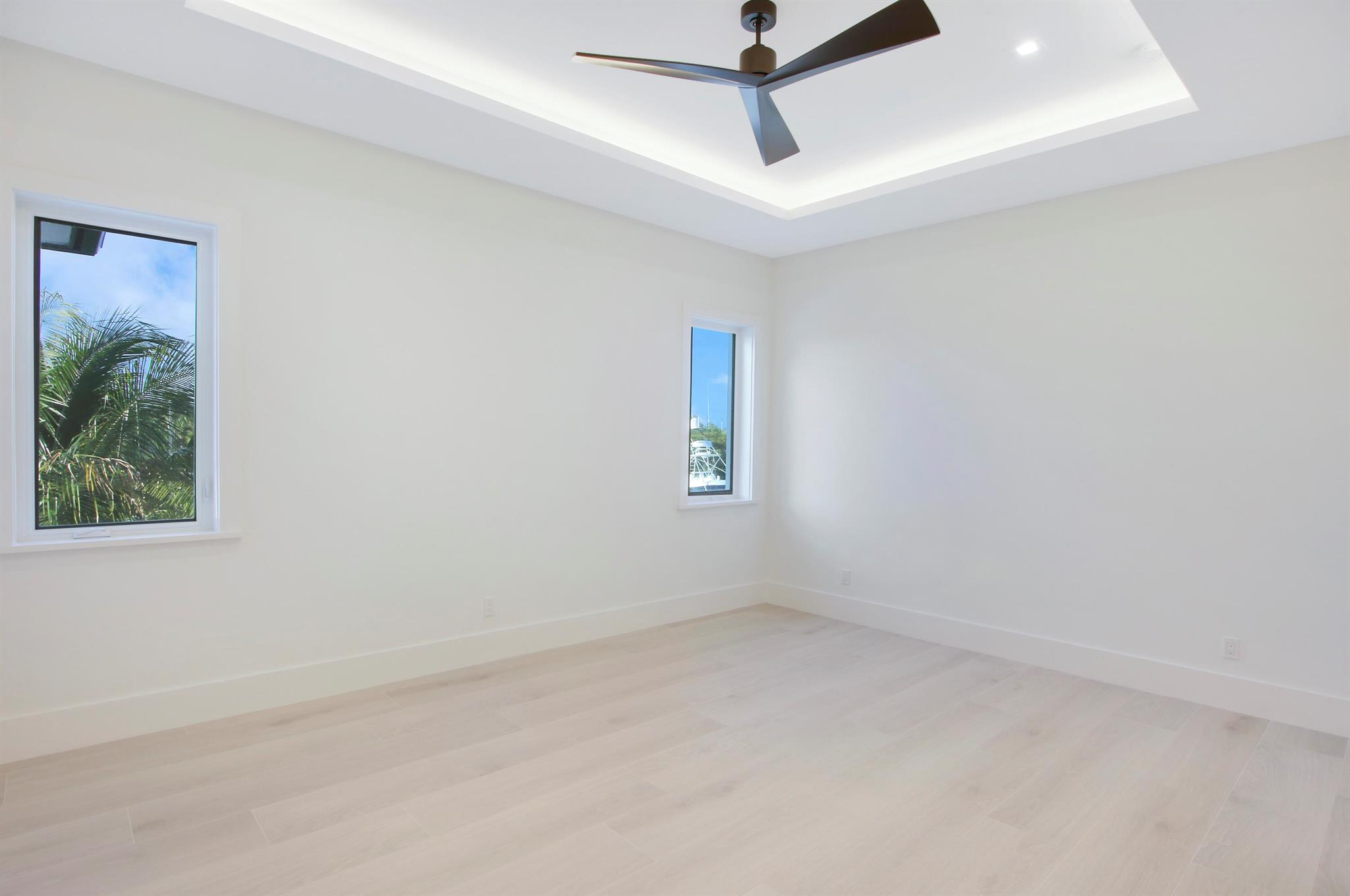 717 Harbour Point Drive