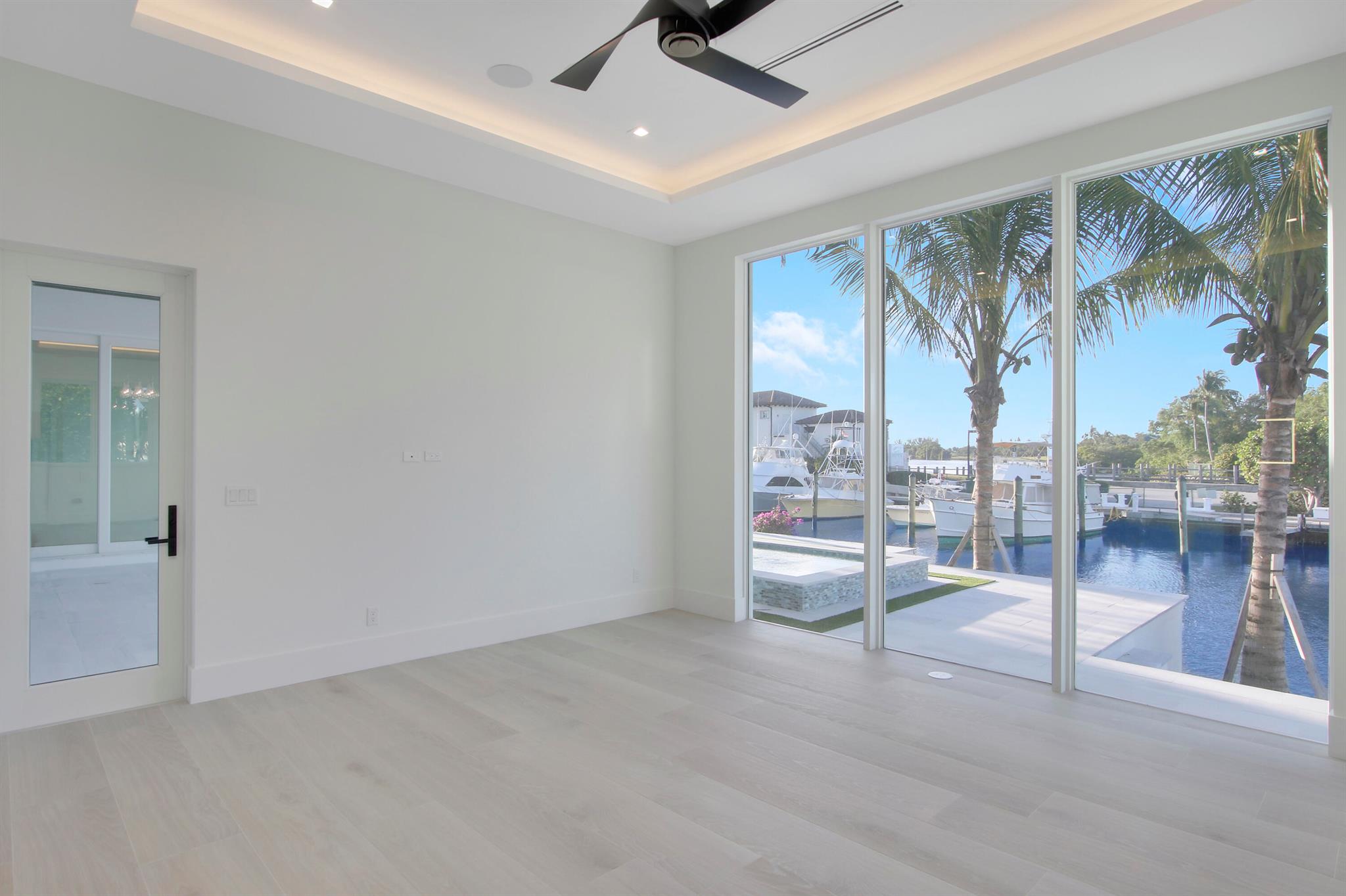 717 Harbour Point Drive